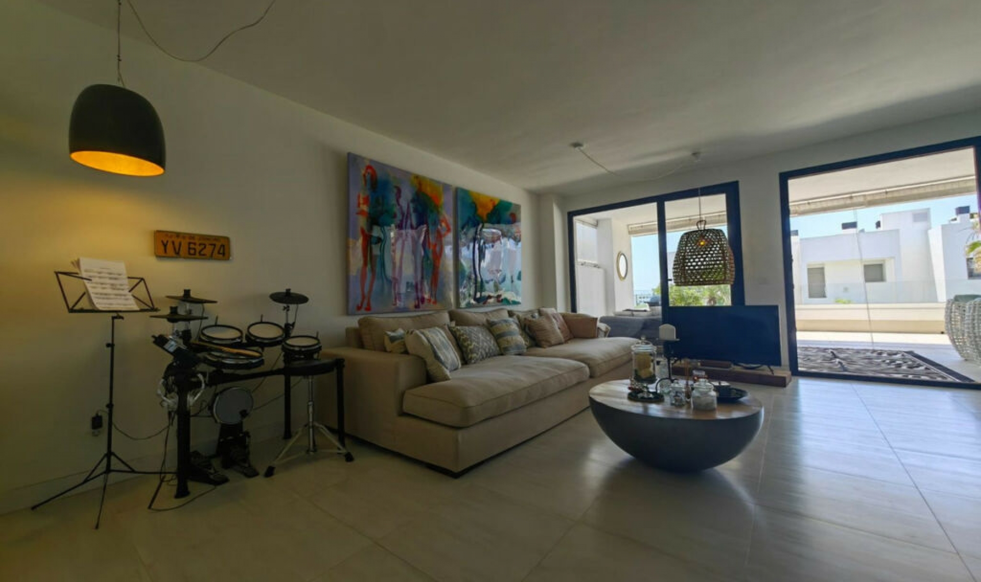 Resale - Apartment -
Estepona