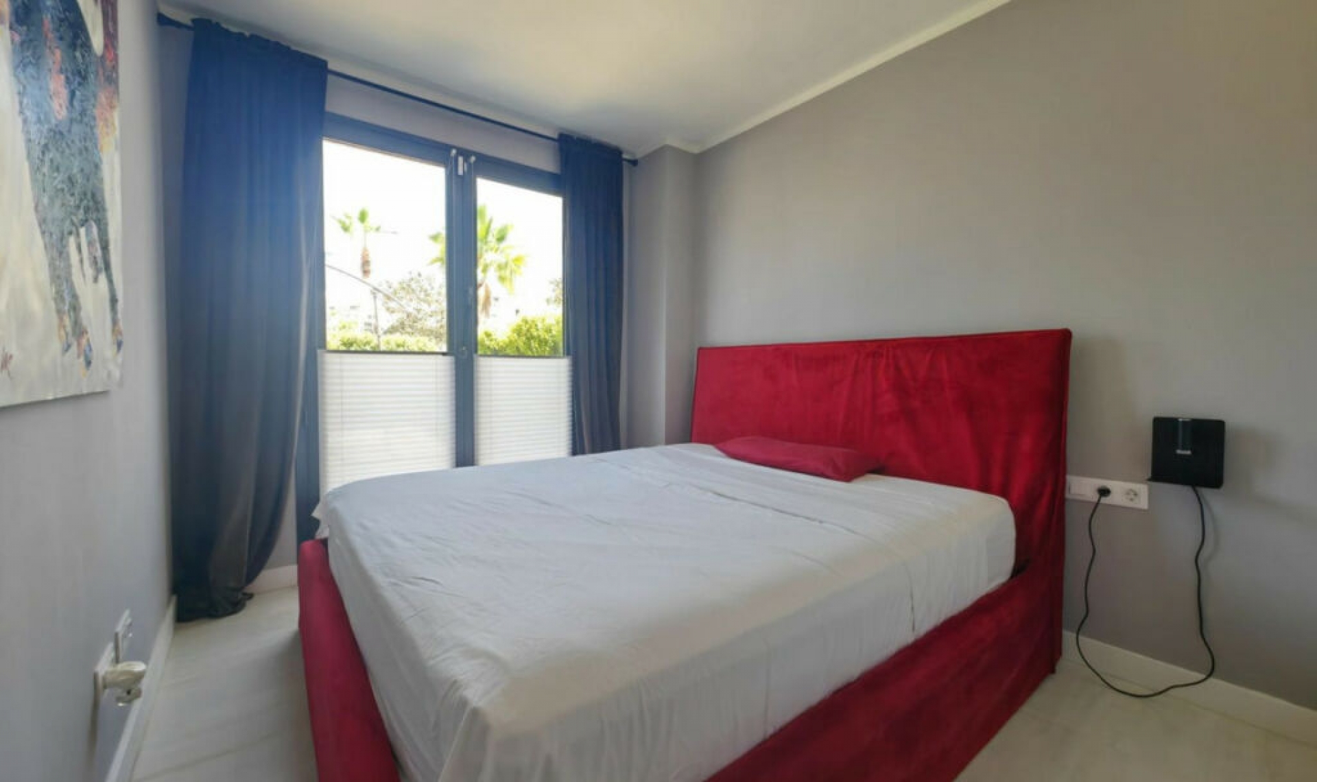 Resale - Apartment -
Estepona