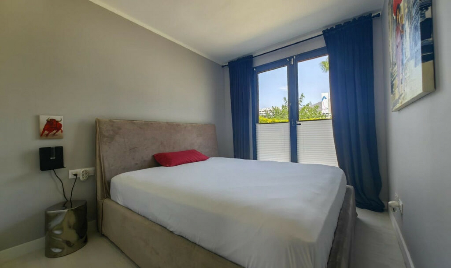 Resale - Apartment -
Estepona