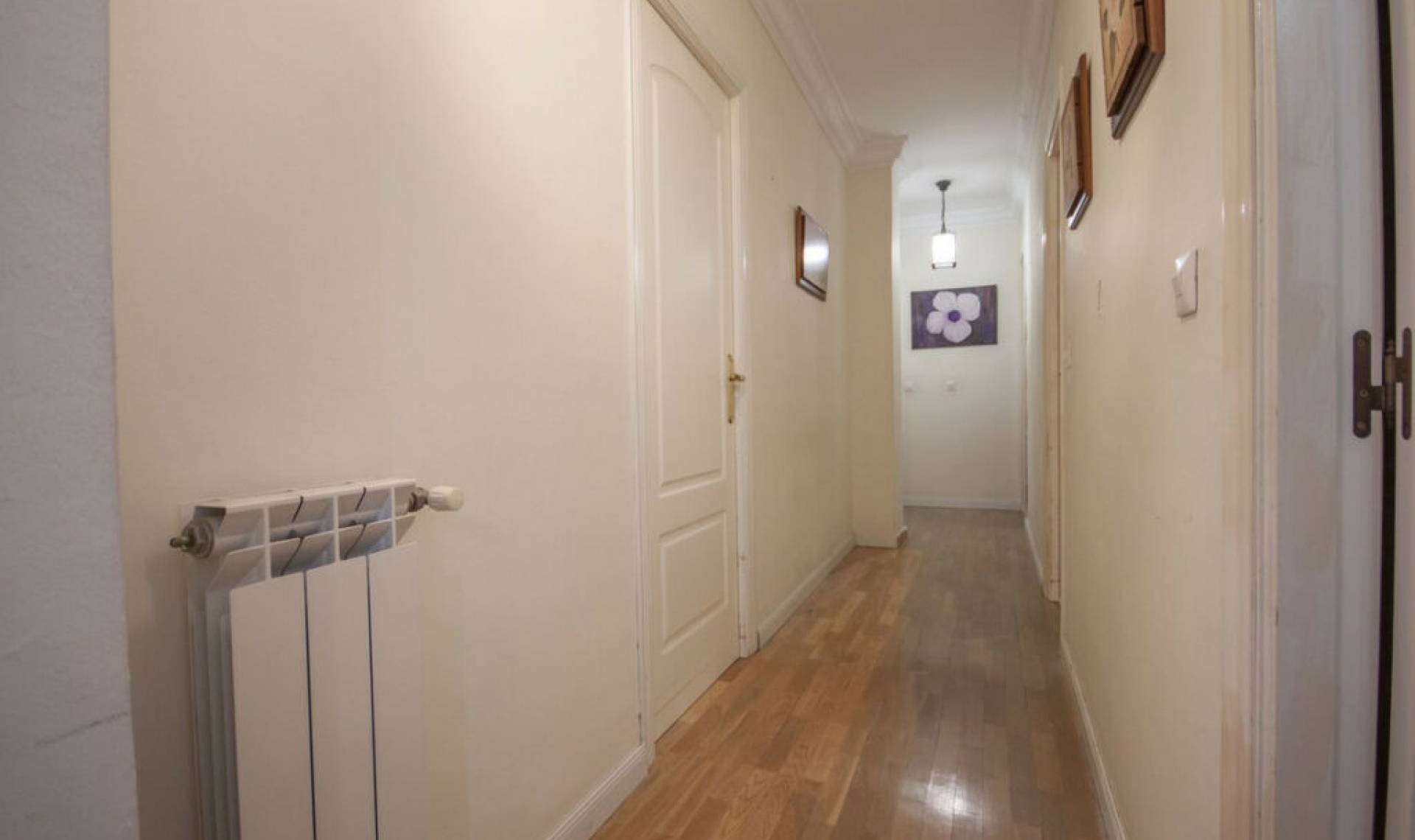 Resale - Apartment -
Estepona