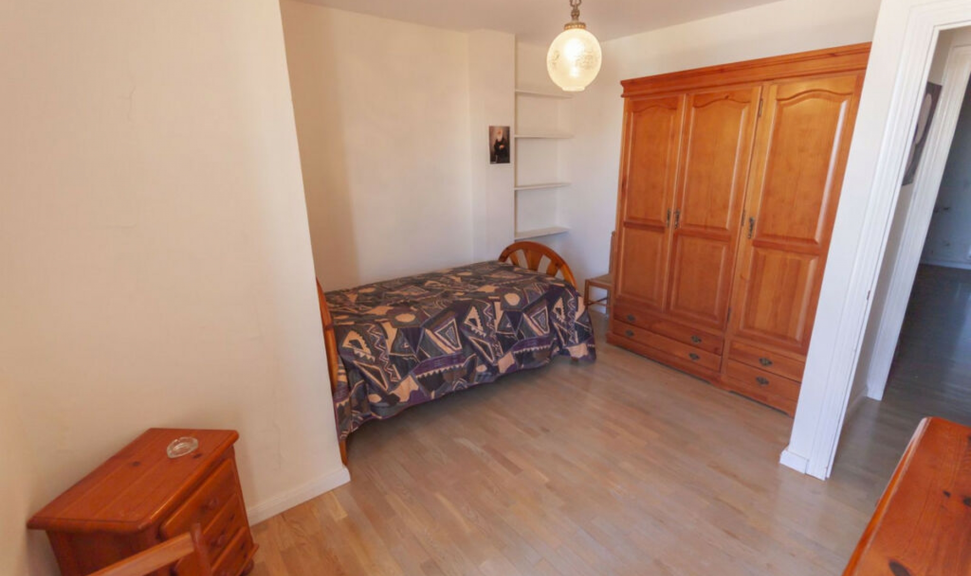Resale - Apartment -
Estepona