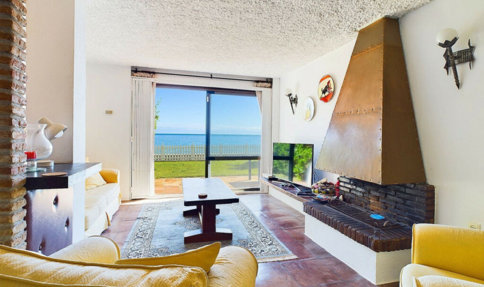 Resale - Apartment -
Estepona