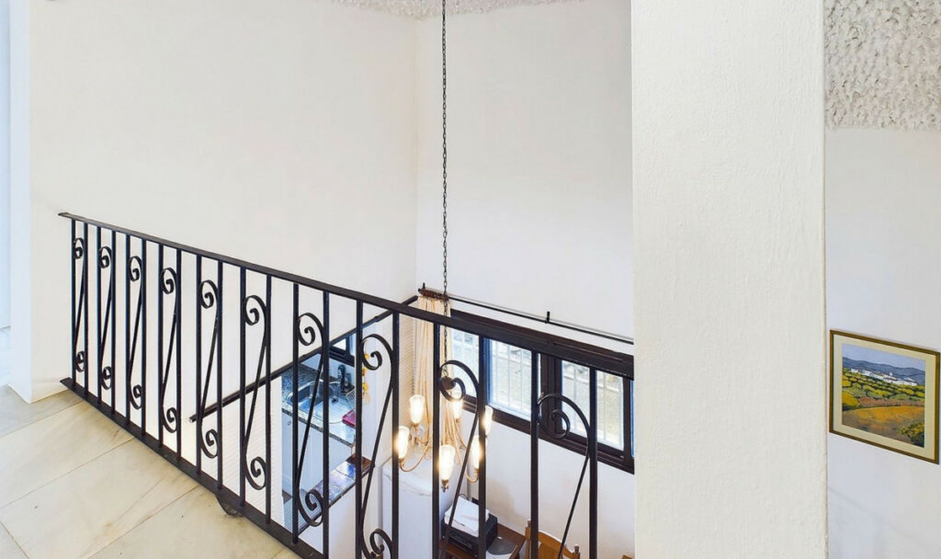 Resale - Apartment -
Estepona