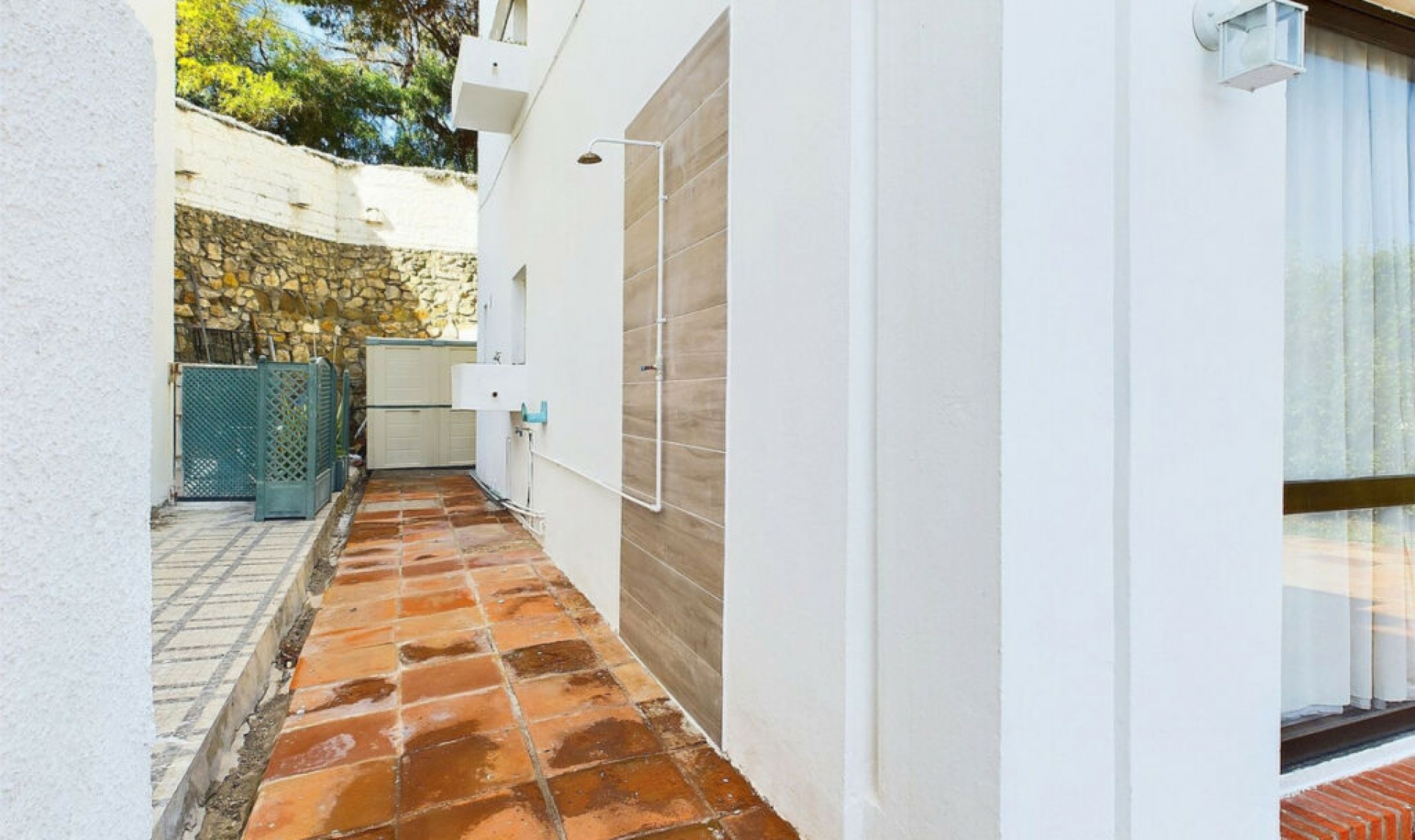 Resale - Apartment -
Estepona