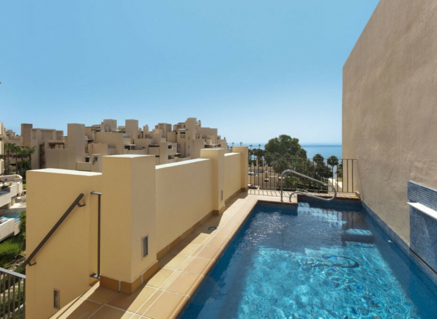 Resale - Apartment -
Estepona