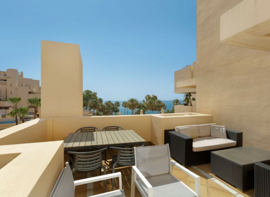 Resale - Apartment -
Estepona