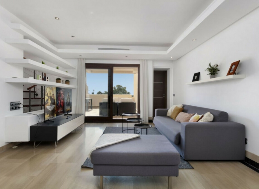 Resale - Apartment -
Estepona