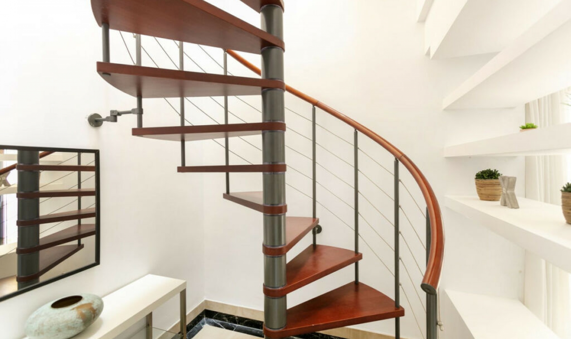 Resale - Apartment -
Estepona