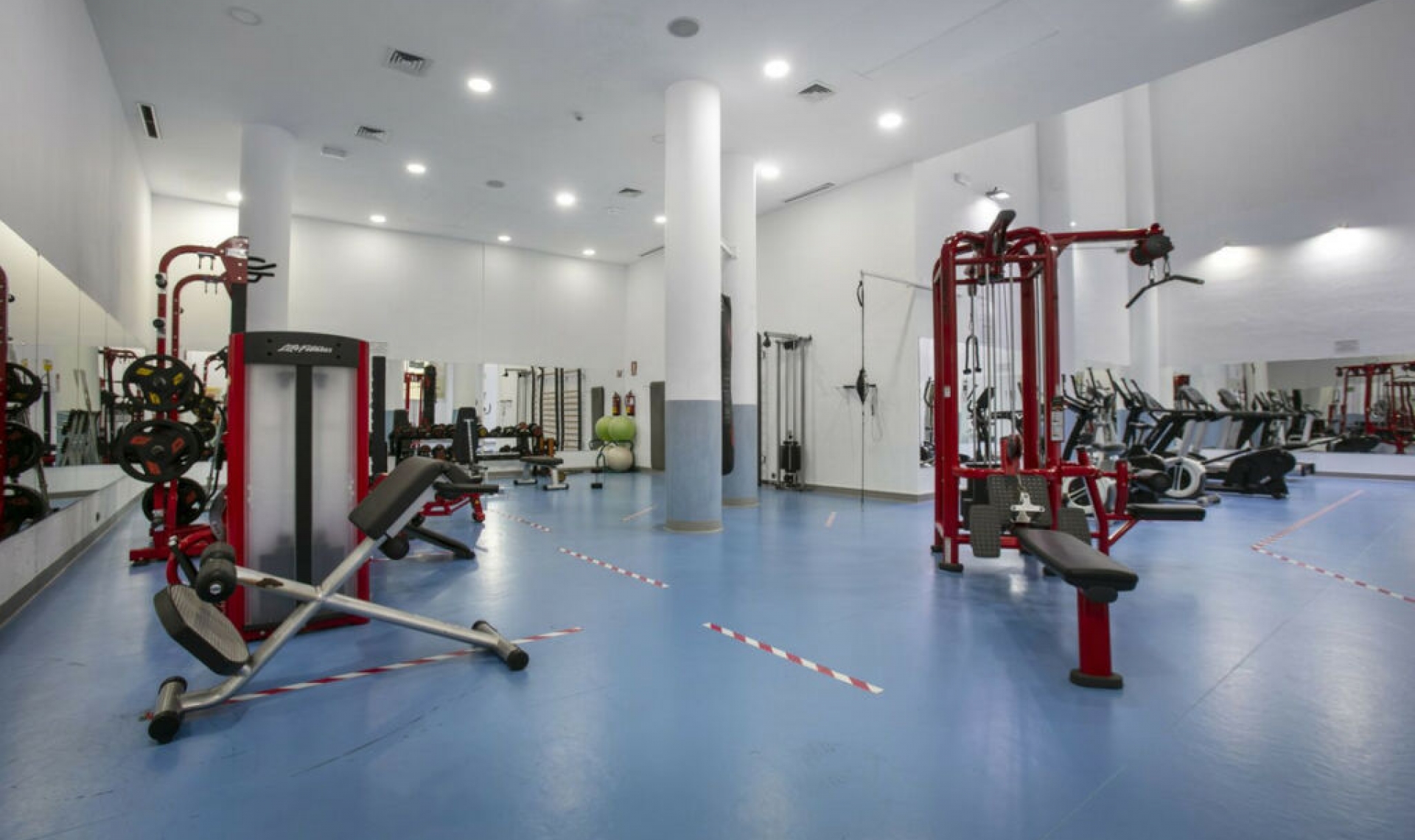 Resale - Apartment -
Estepona