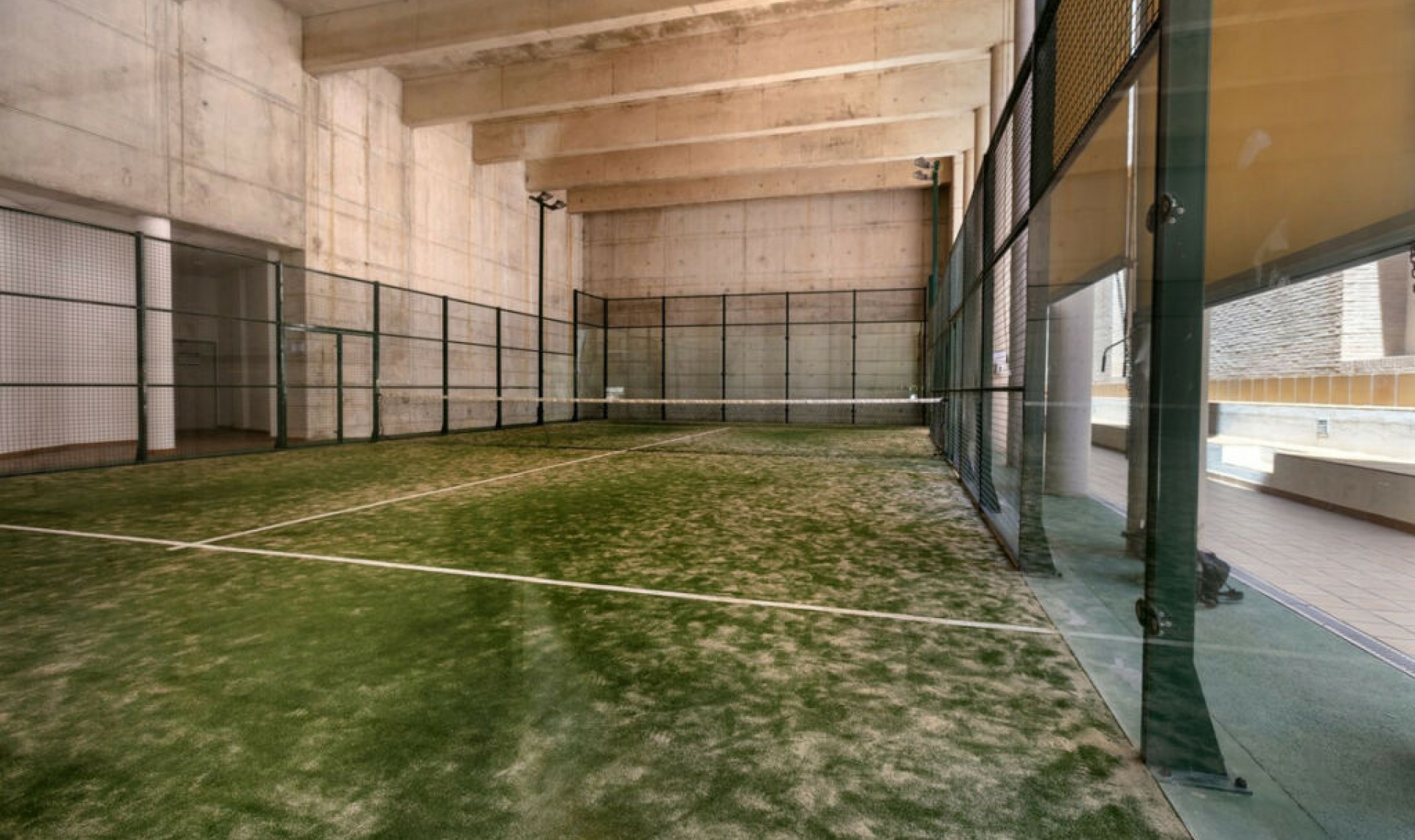 Resale - Apartment -
Estepona