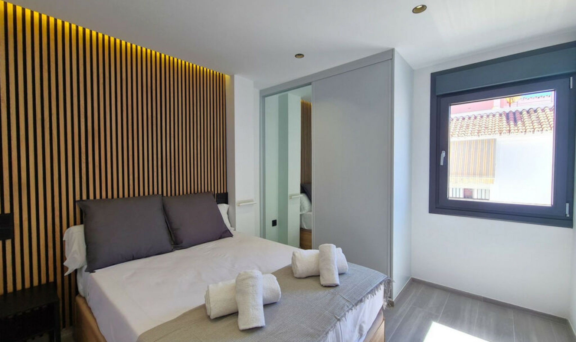 Resale - Apartment -
Estepona
