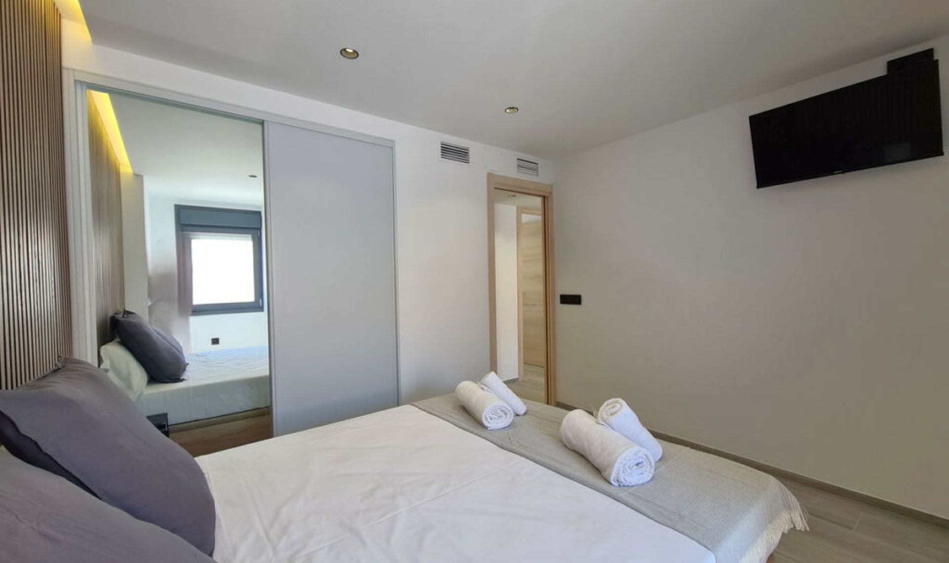 Resale - Apartment -
Estepona