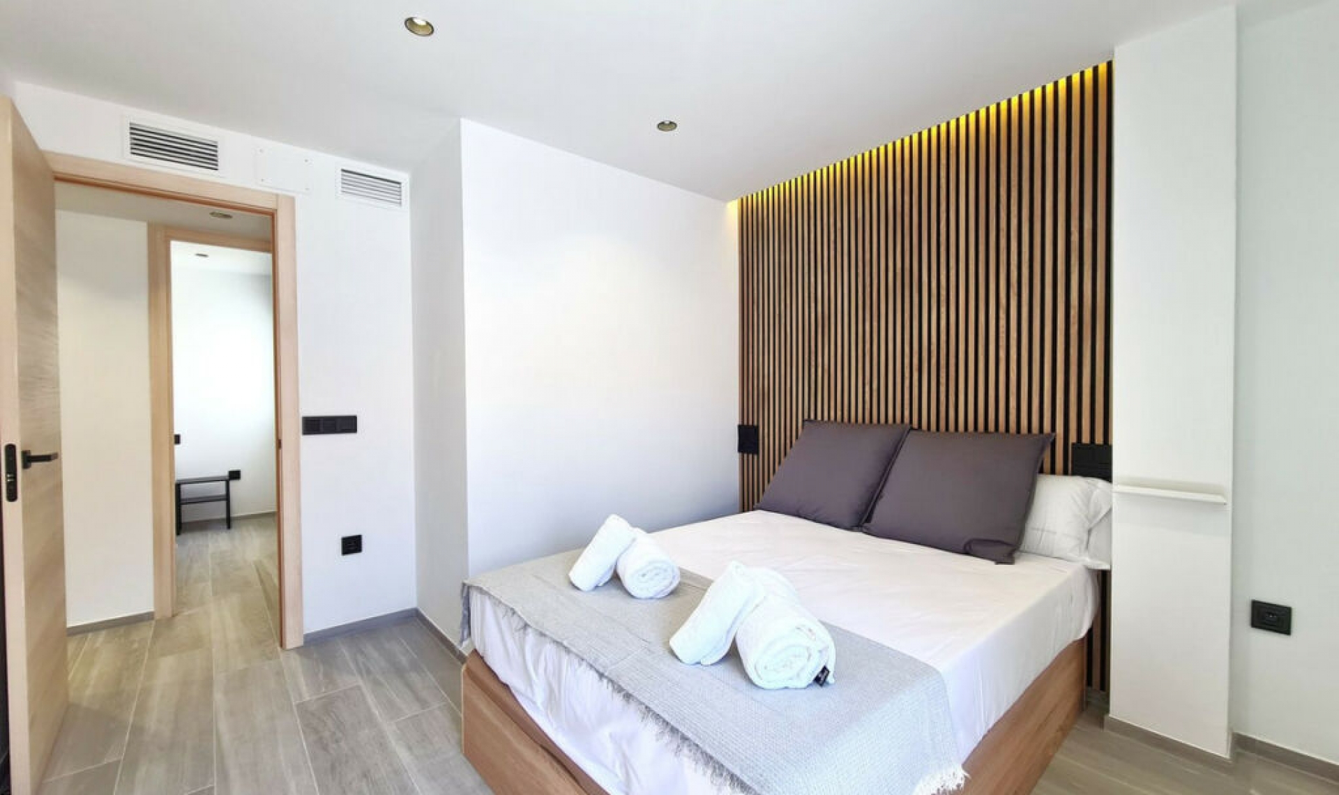 Resale - Apartment -
Estepona