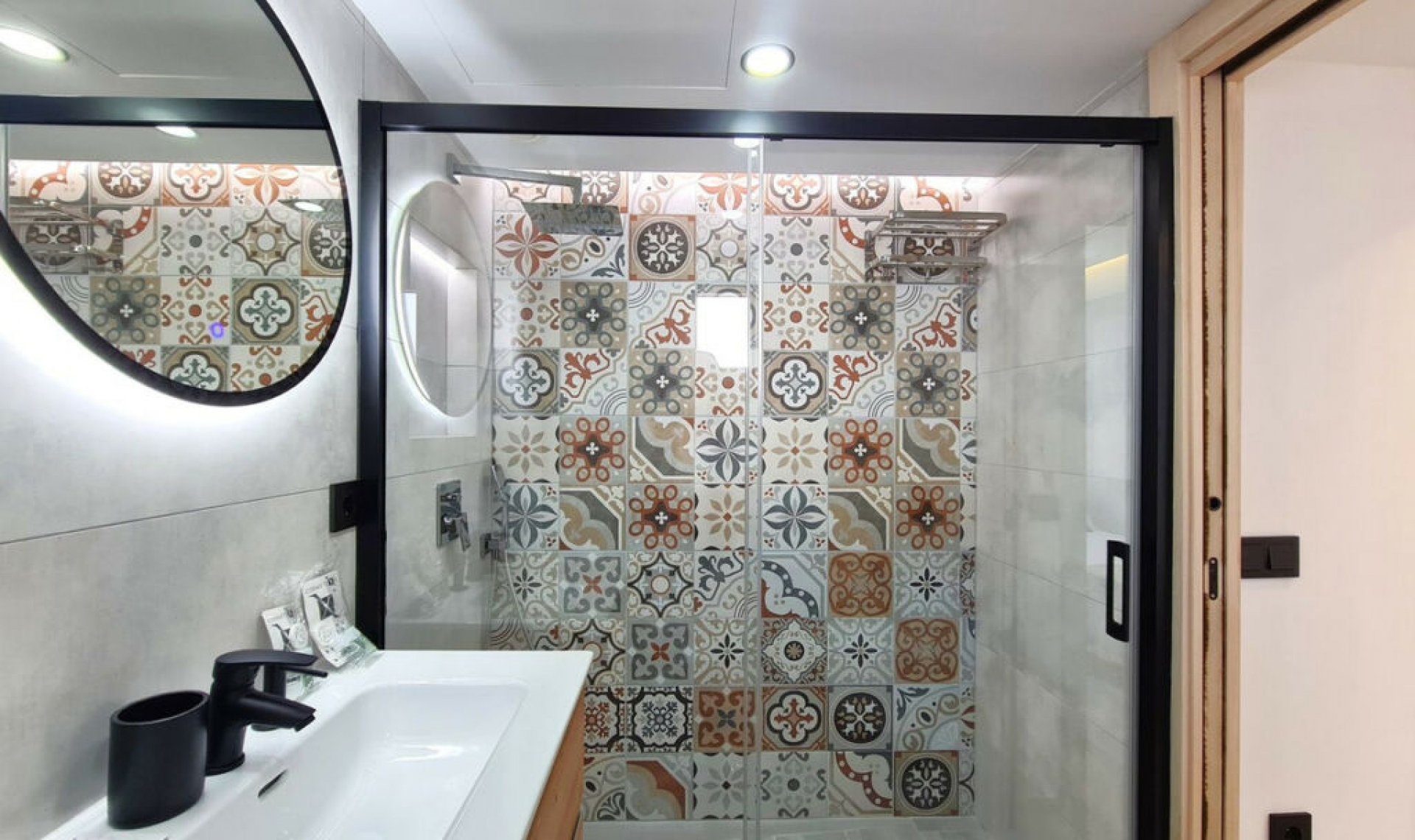 Resale - Apartment -
Estepona