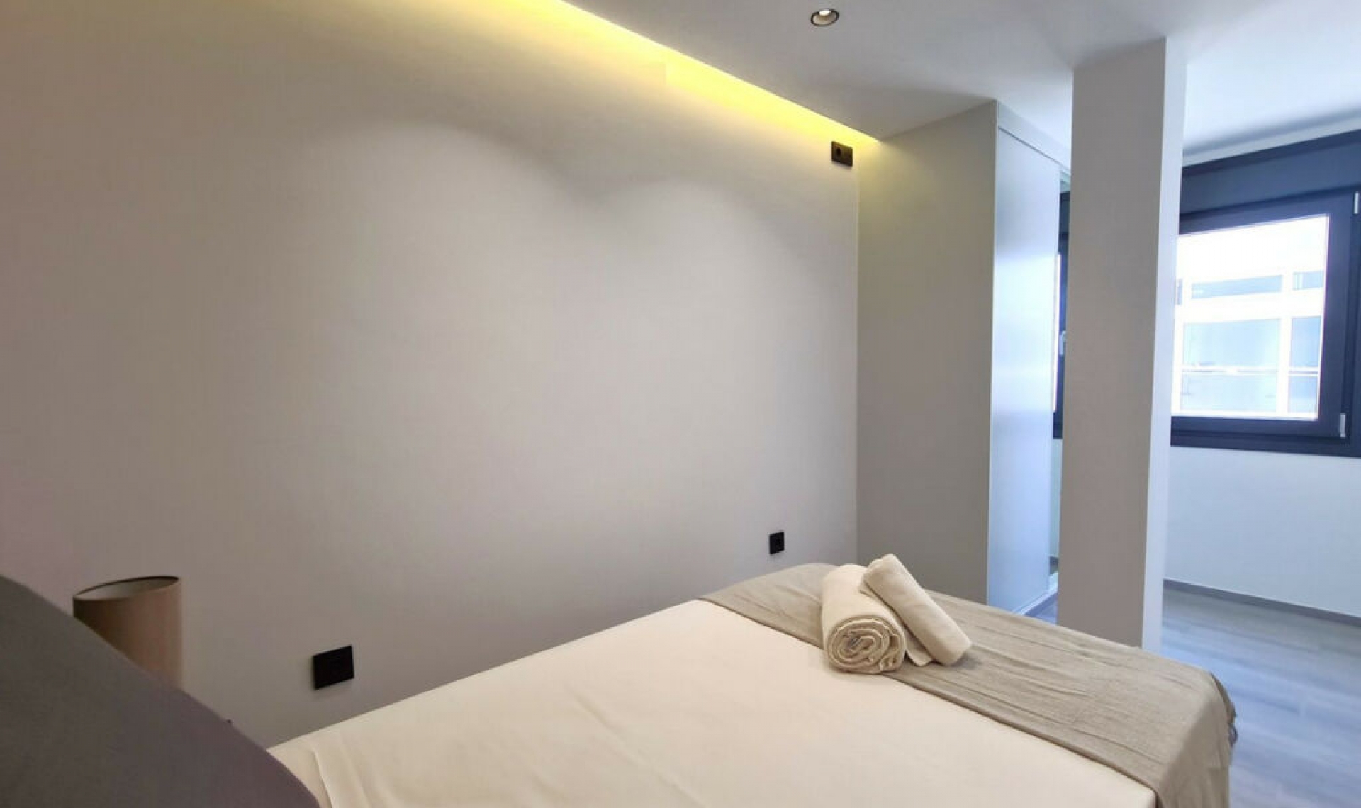 Resale - Apartment -
Estepona