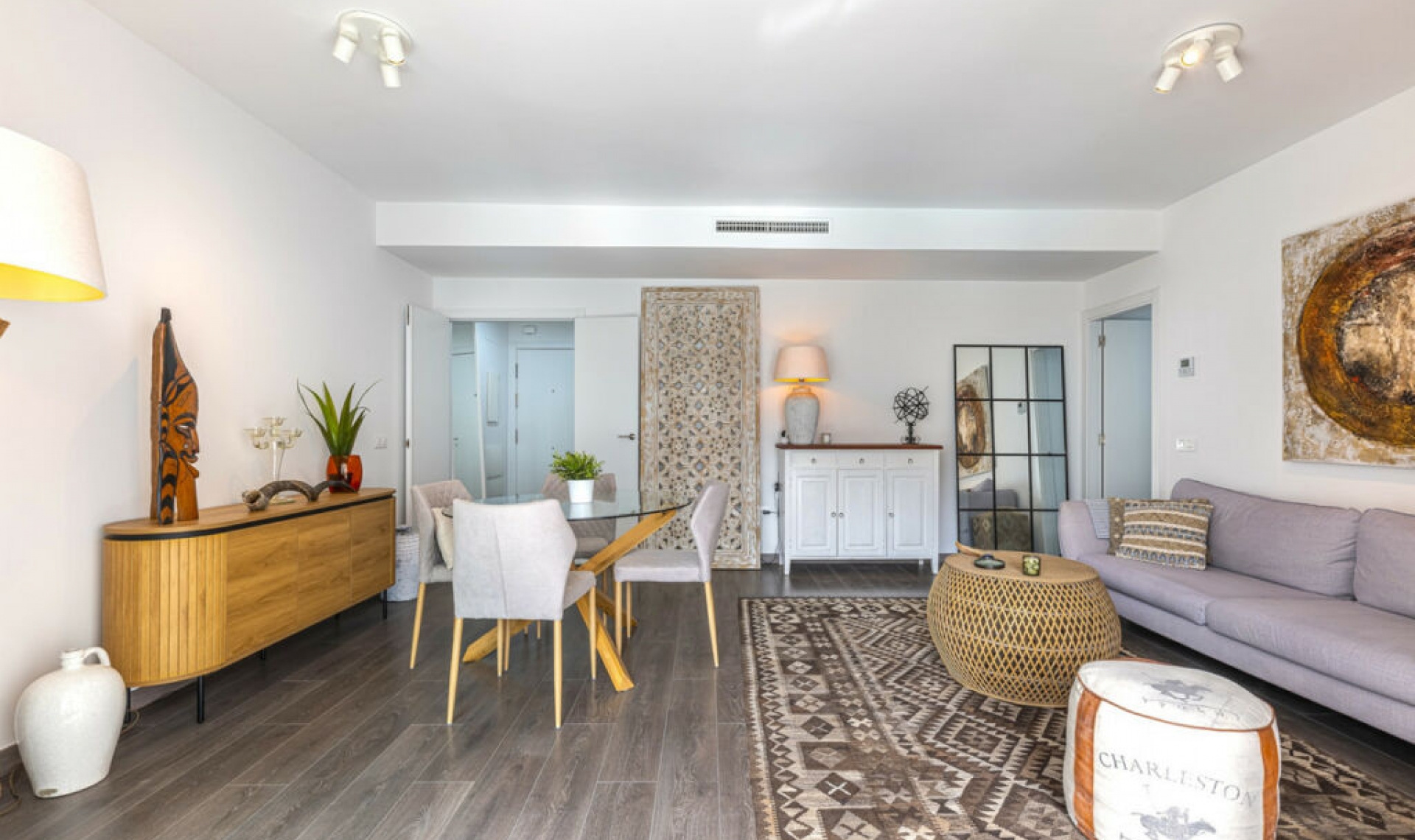 Resale - Apartment -
Estepona