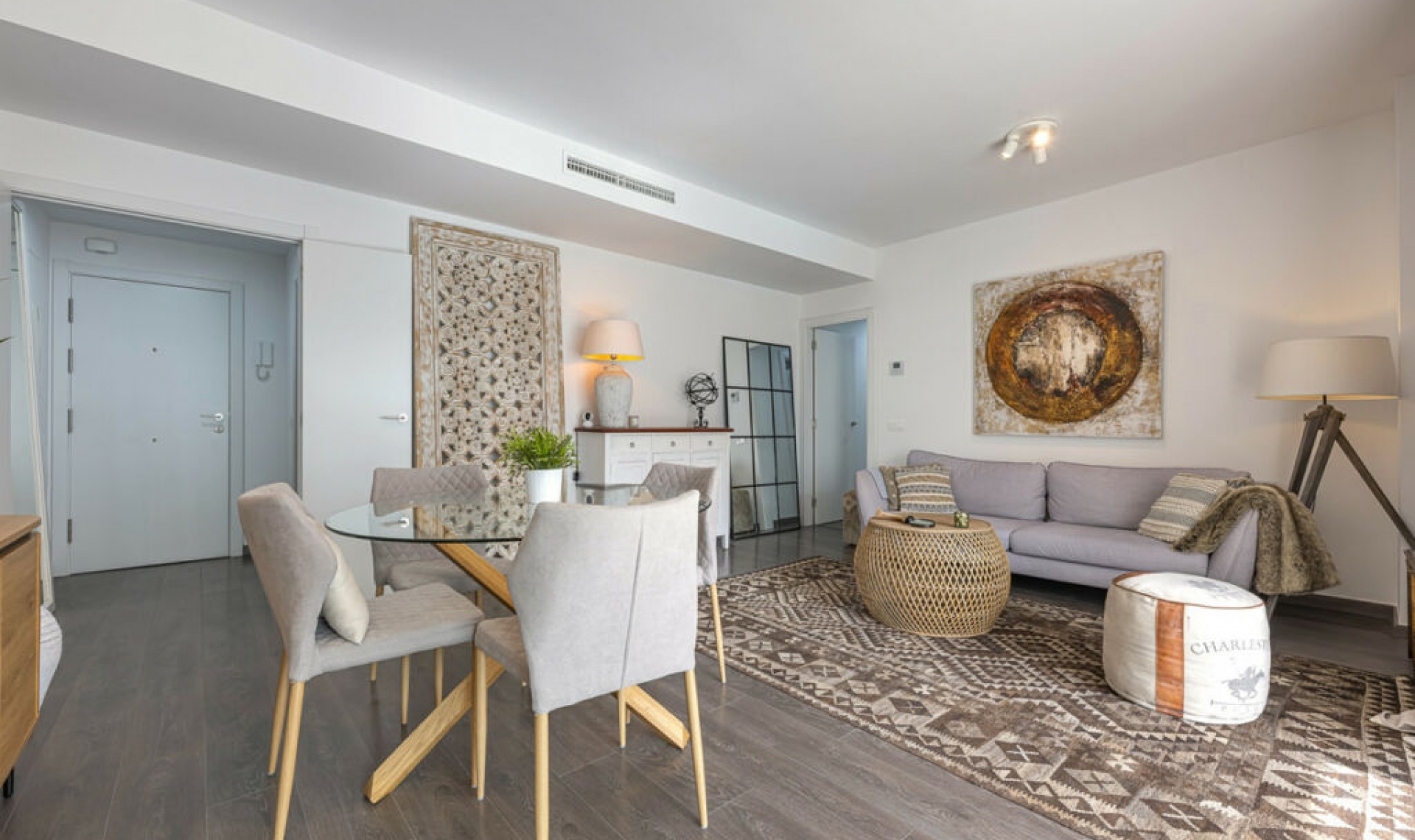 Resale - Apartment -
Estepona