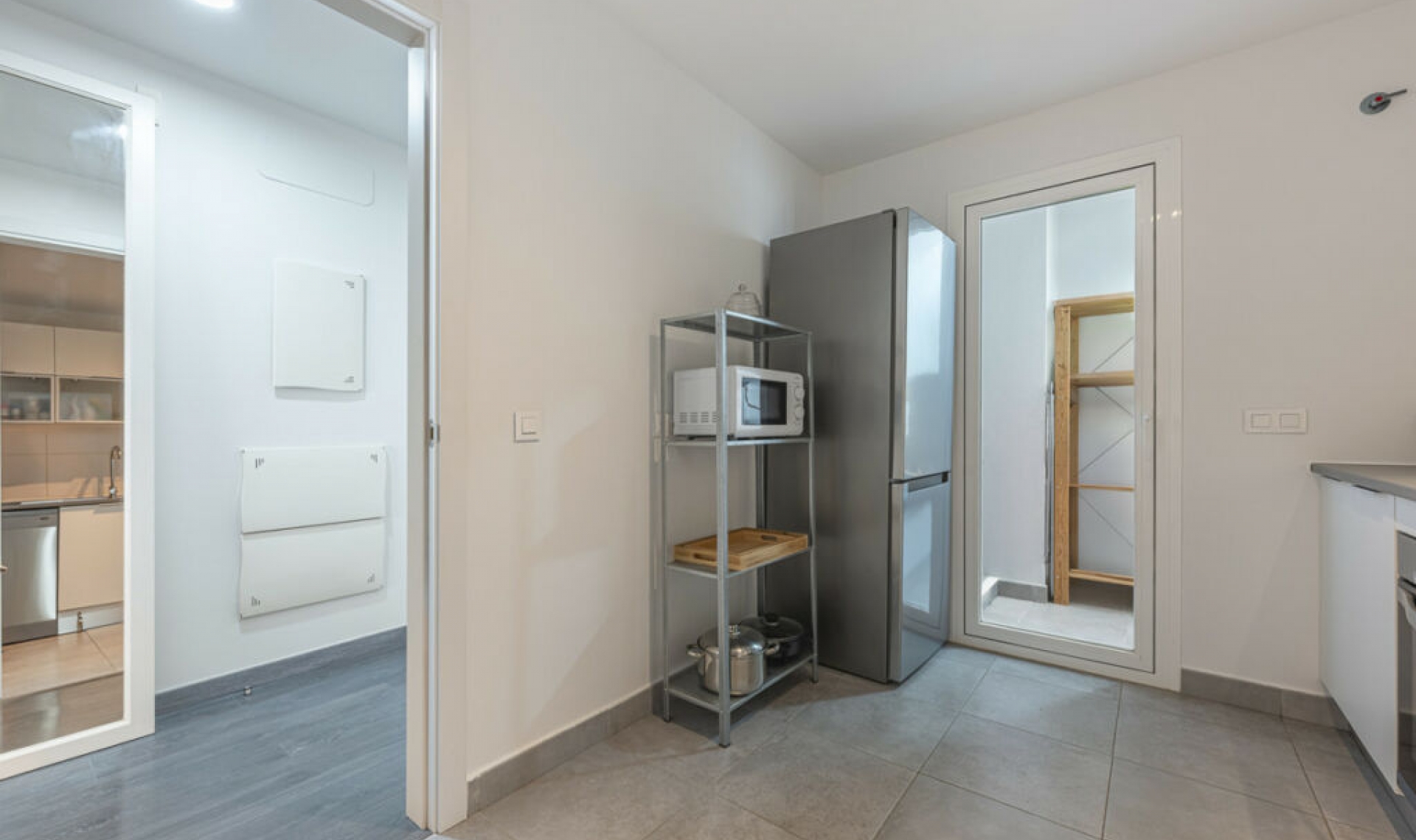 Resale - Apartment -
Estepona