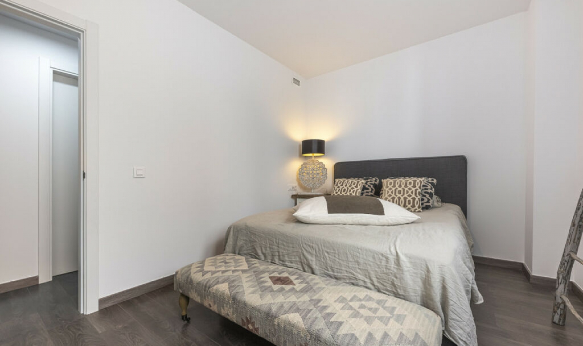 Resale - Apartment -
Estepona