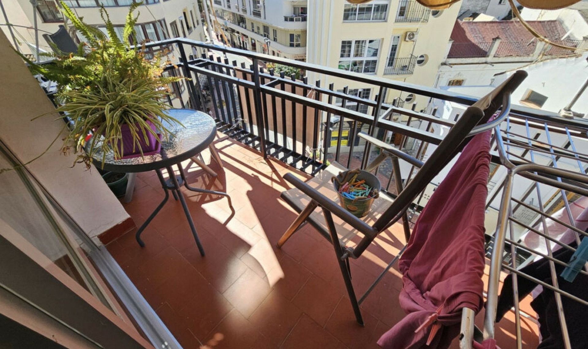 Resale - Apartment -
Estepona