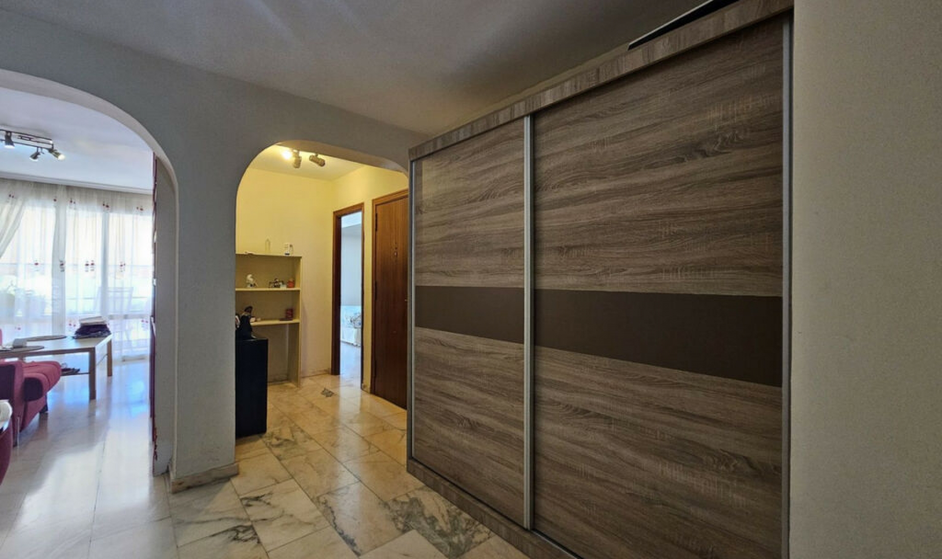 Resale - Apartment -
Estepona