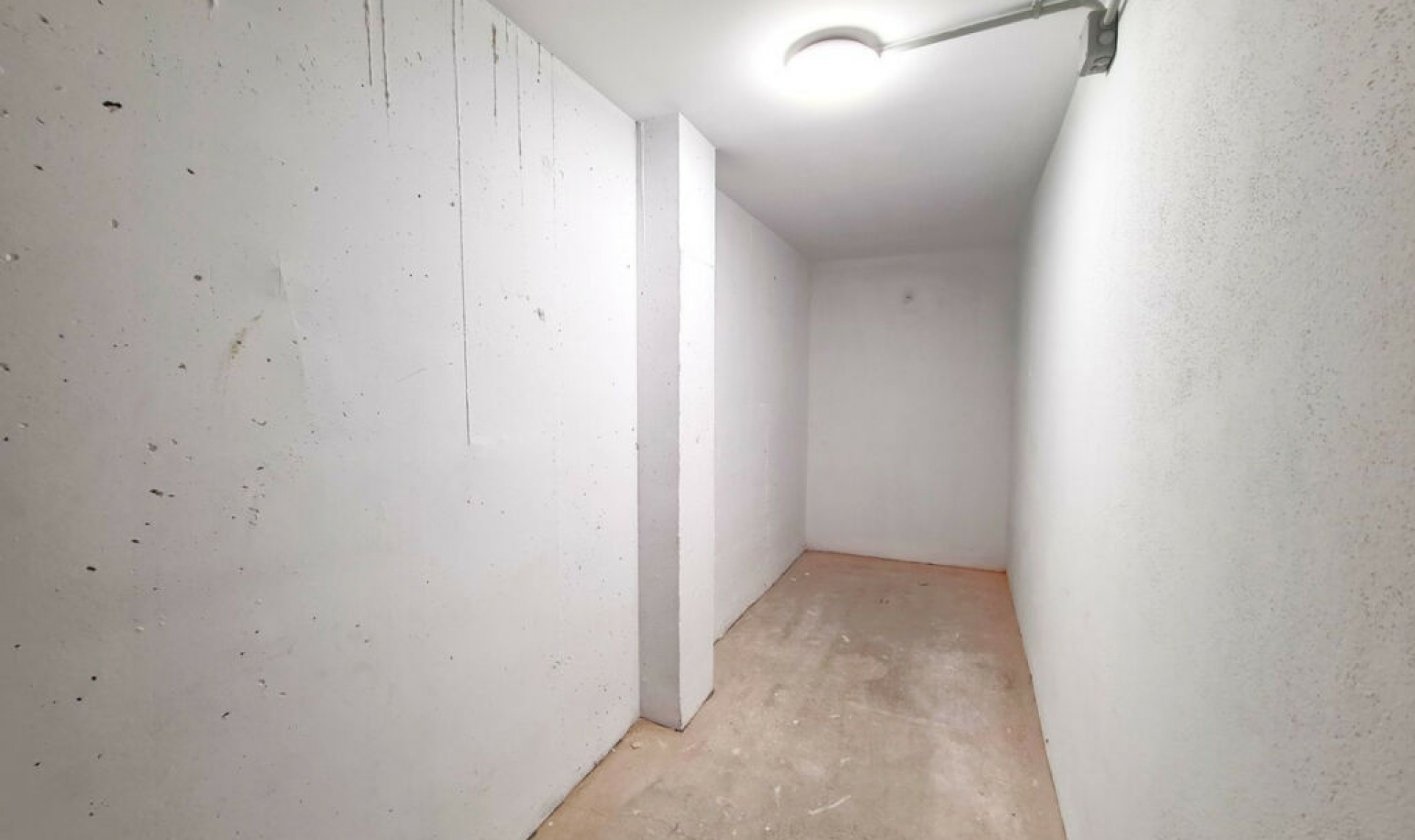 Resale - Apartment -
Estepona