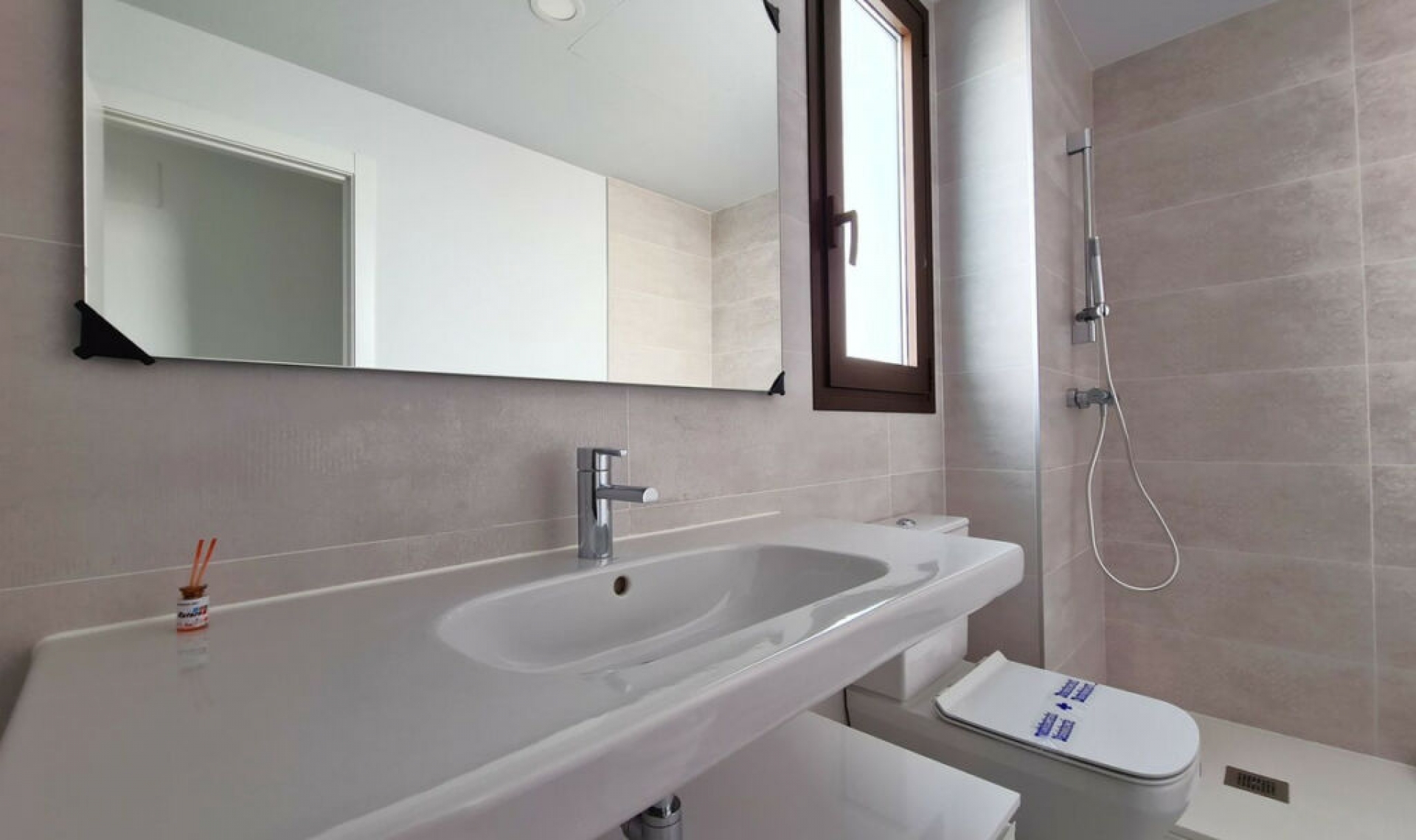 Resale - Apartment -
Estepona