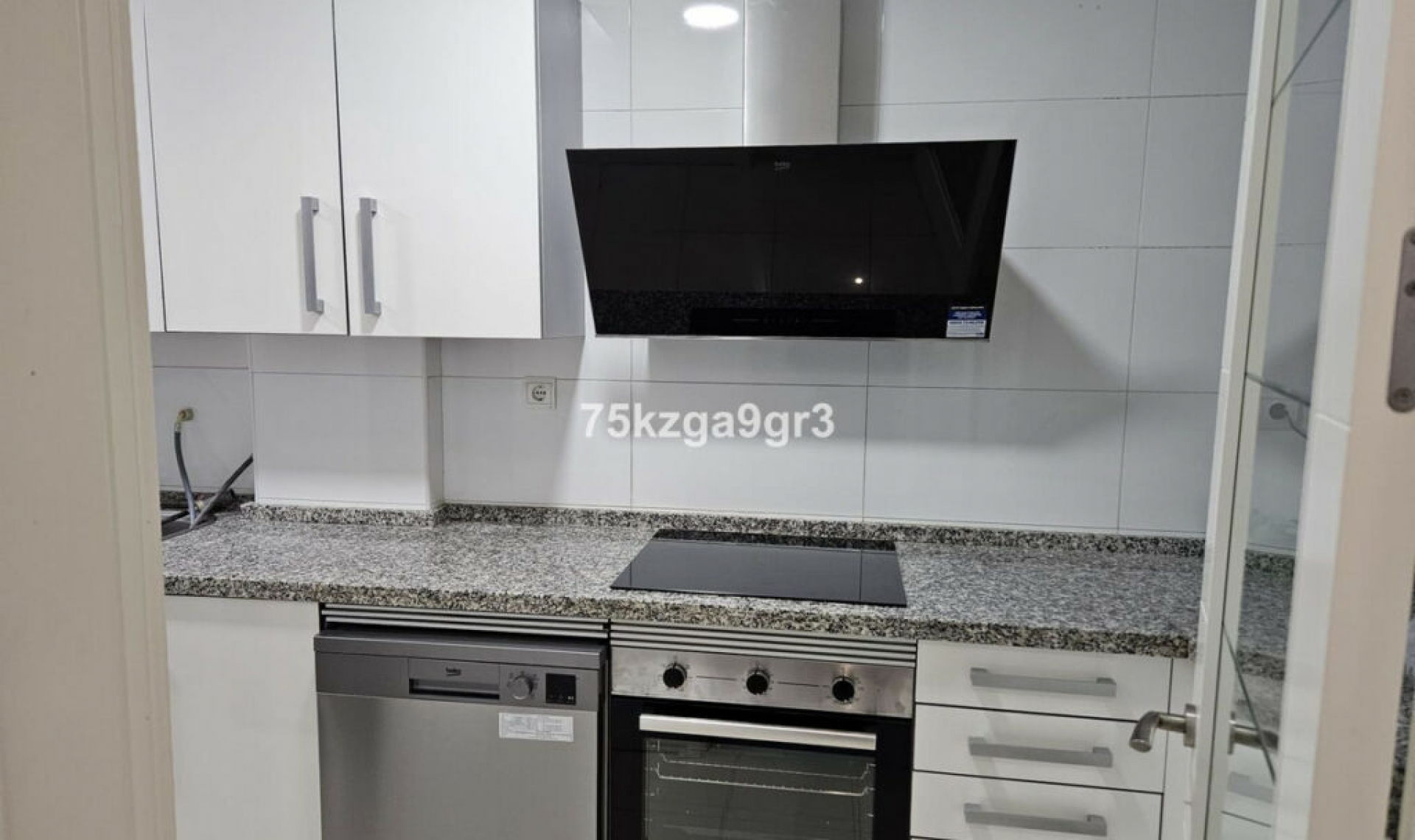 Resale - Apartment -
Estepona