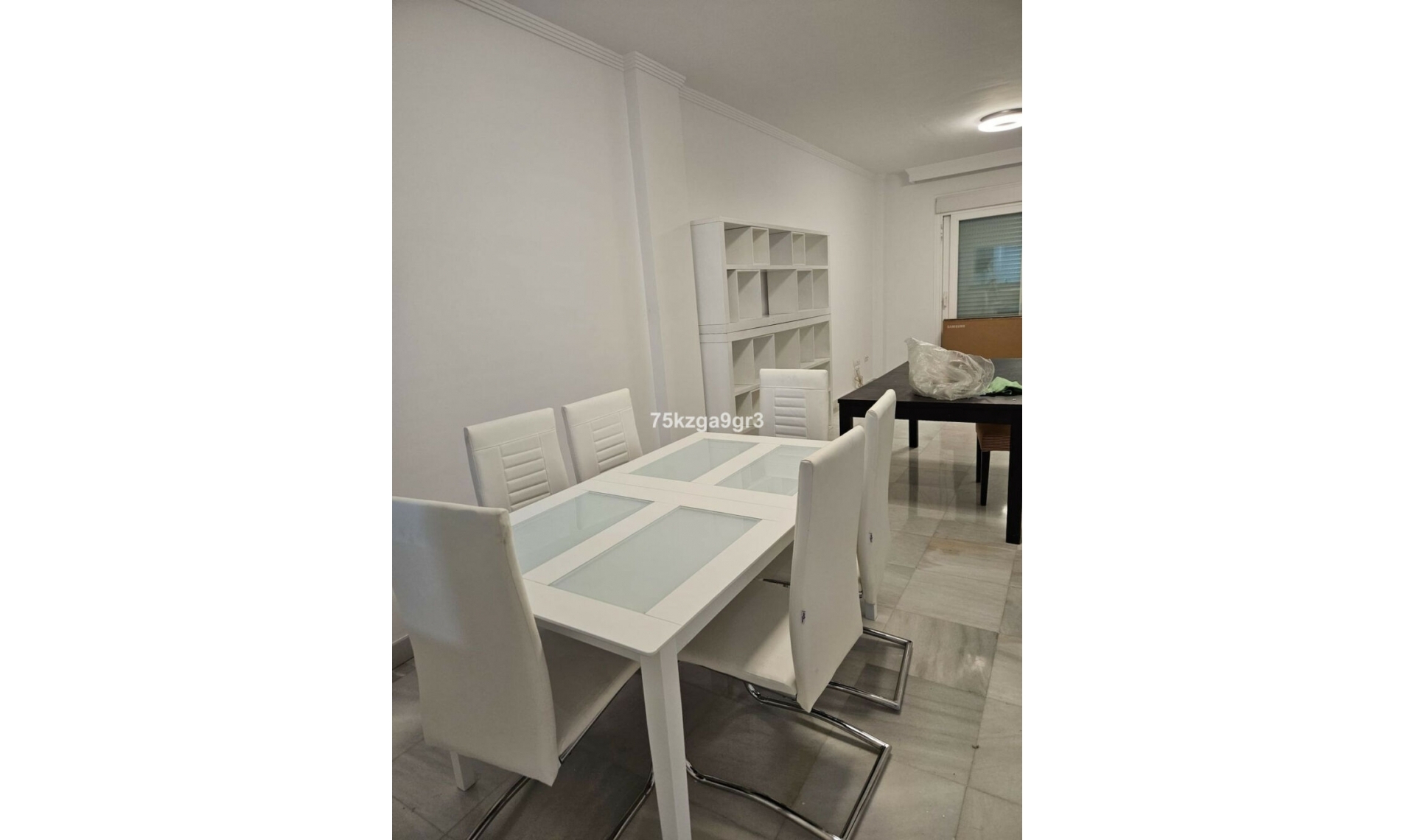 Resale - Apartment -
Estepona