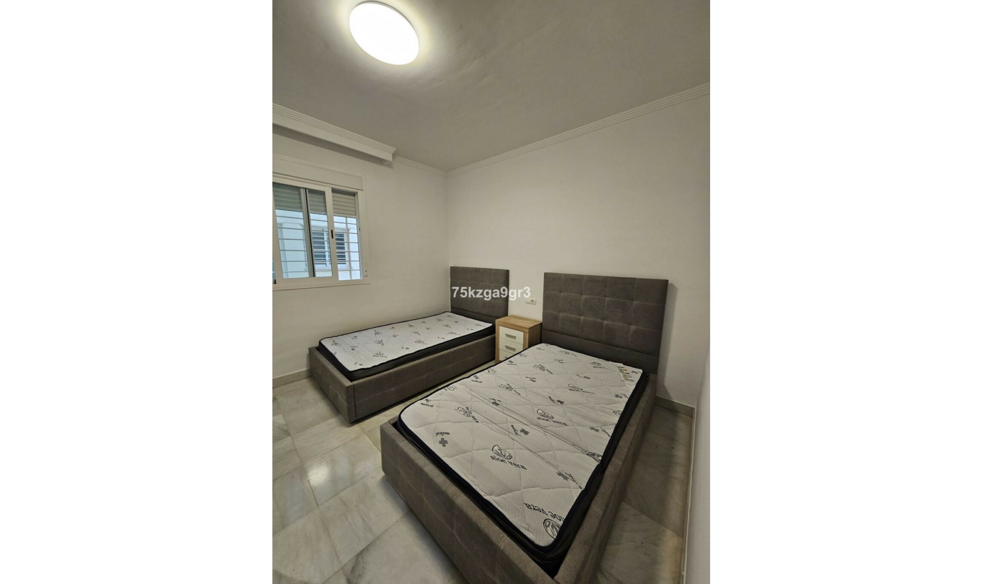 Resale - Apartment -
Estepona