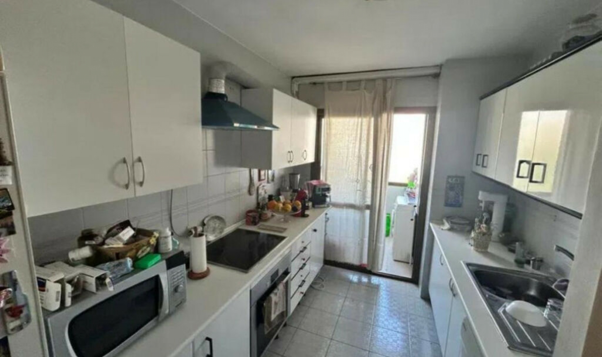 Resale - Apartment -
Estepona