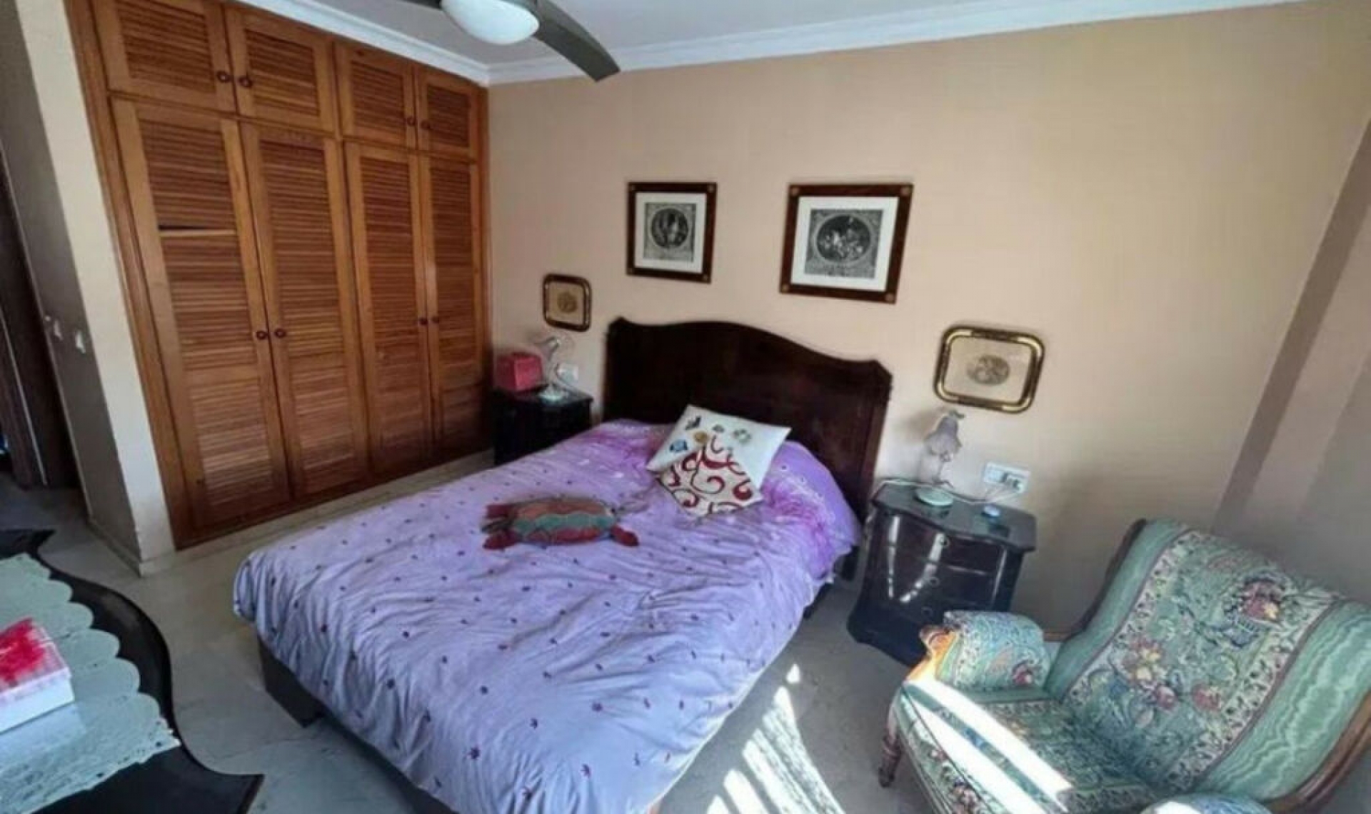 Resale - Apartment -
Estepona