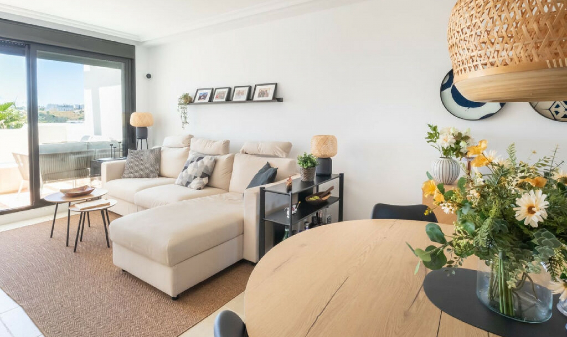 Resale - Apartment -
Estepona