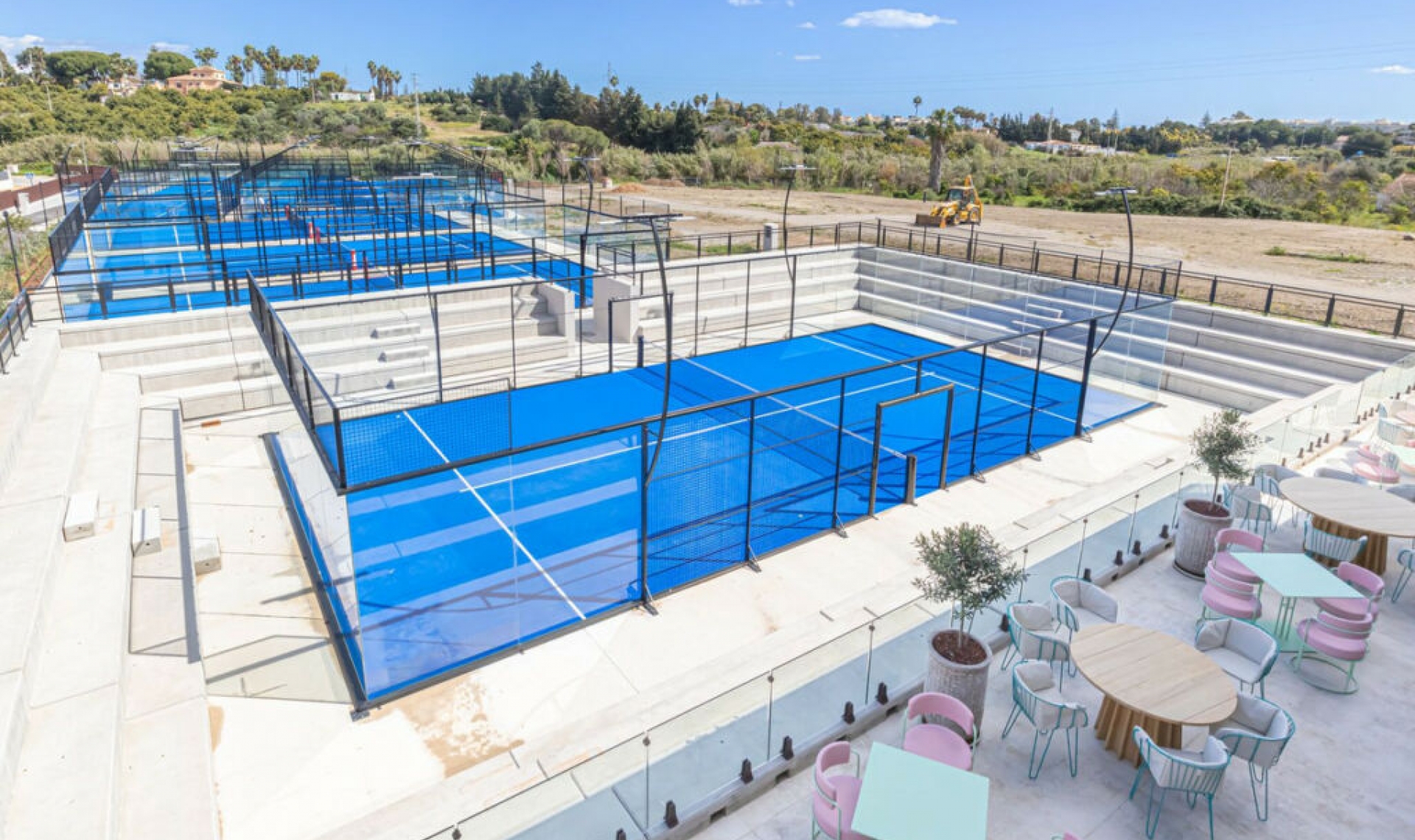 Resale - Apartment -
Estepona