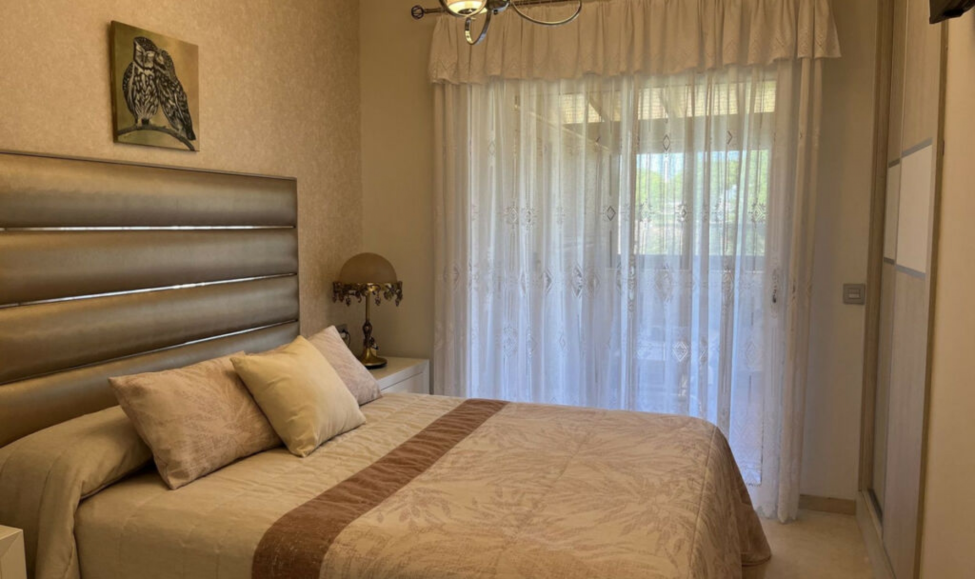Resale - Apartment -
Estepona
