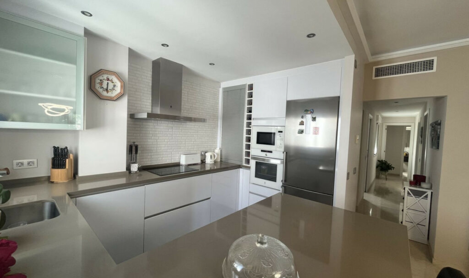 Resale - Apartment -
Estepona