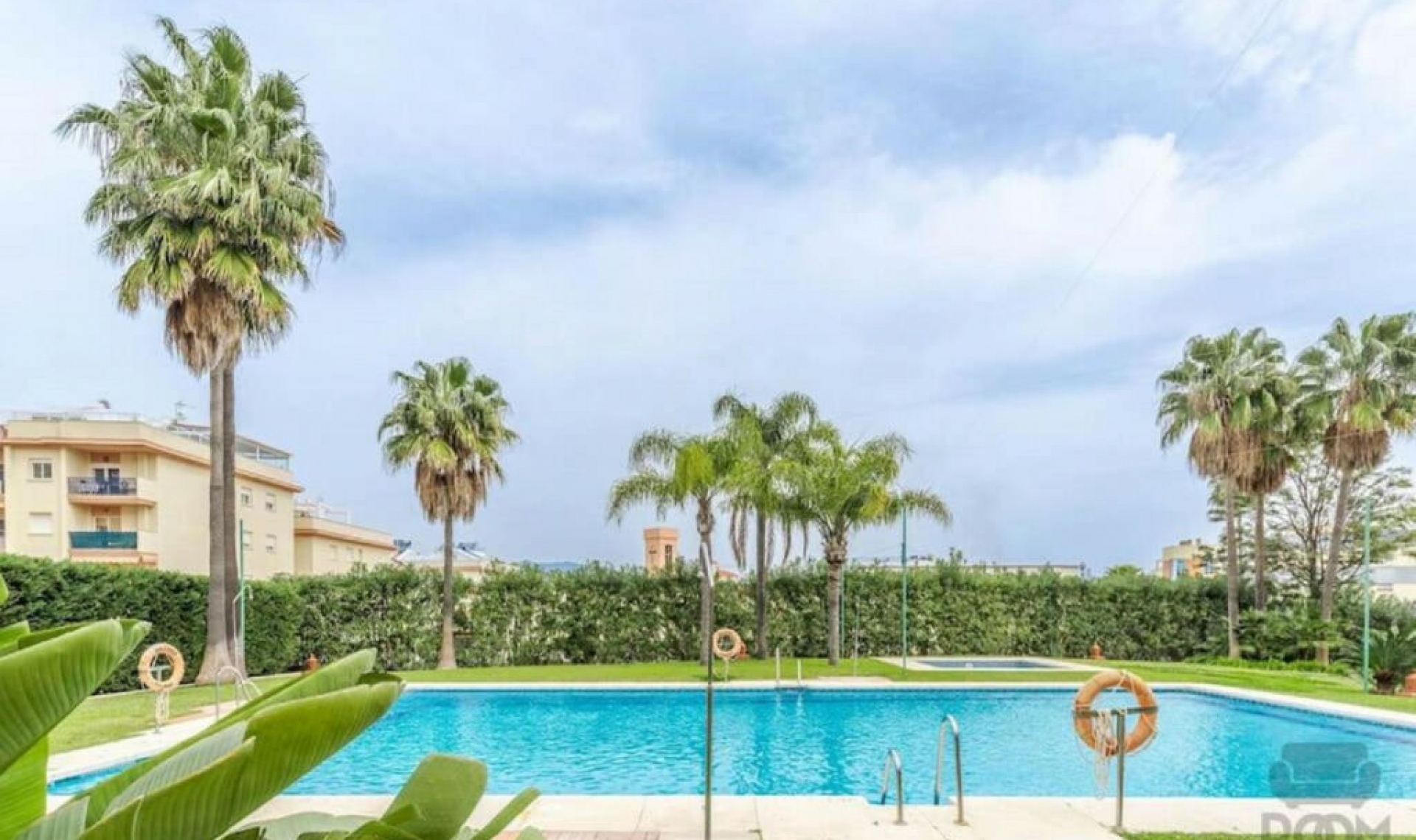Resale - Apartment -
Estepona