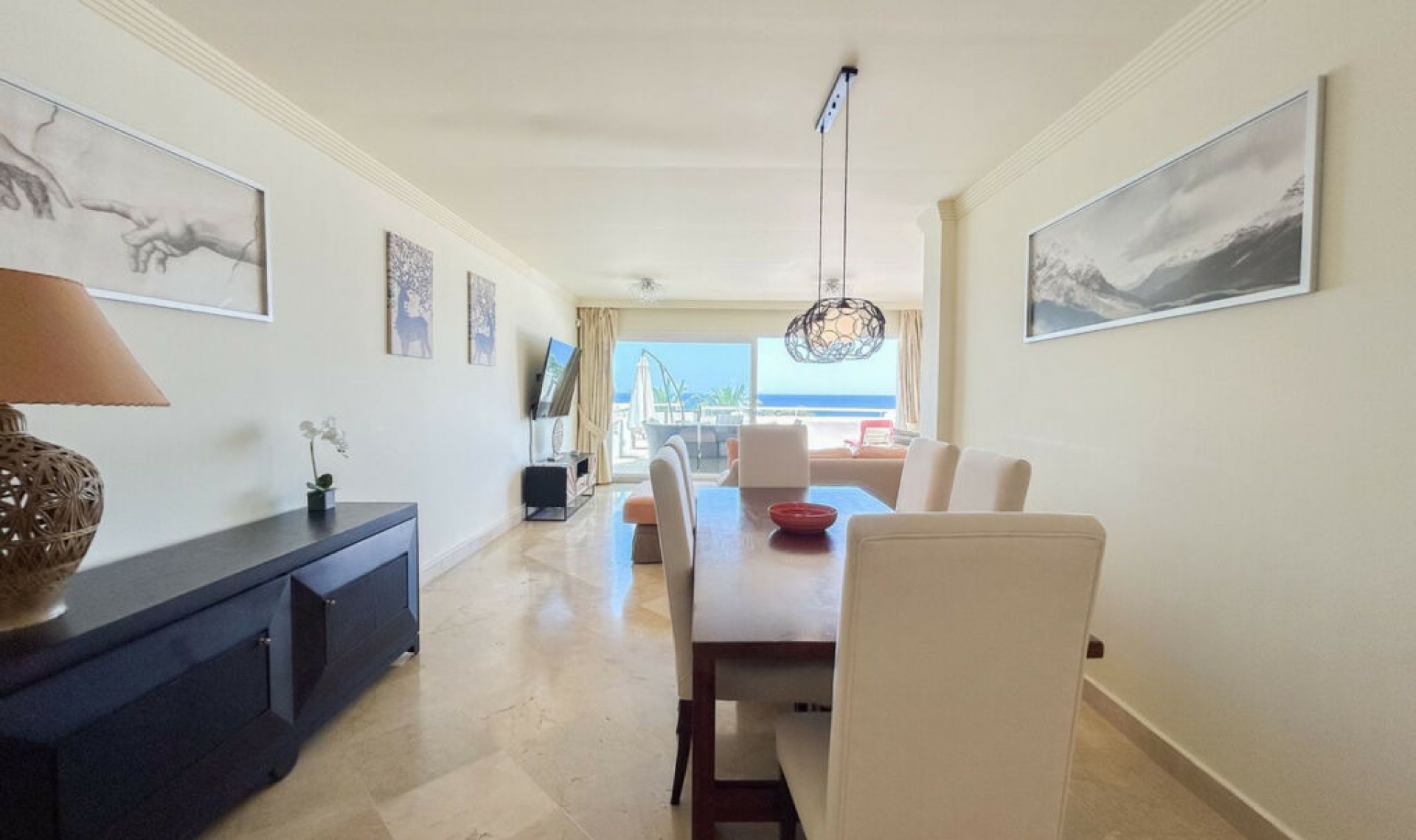 Resale - Apartment -
Estepona