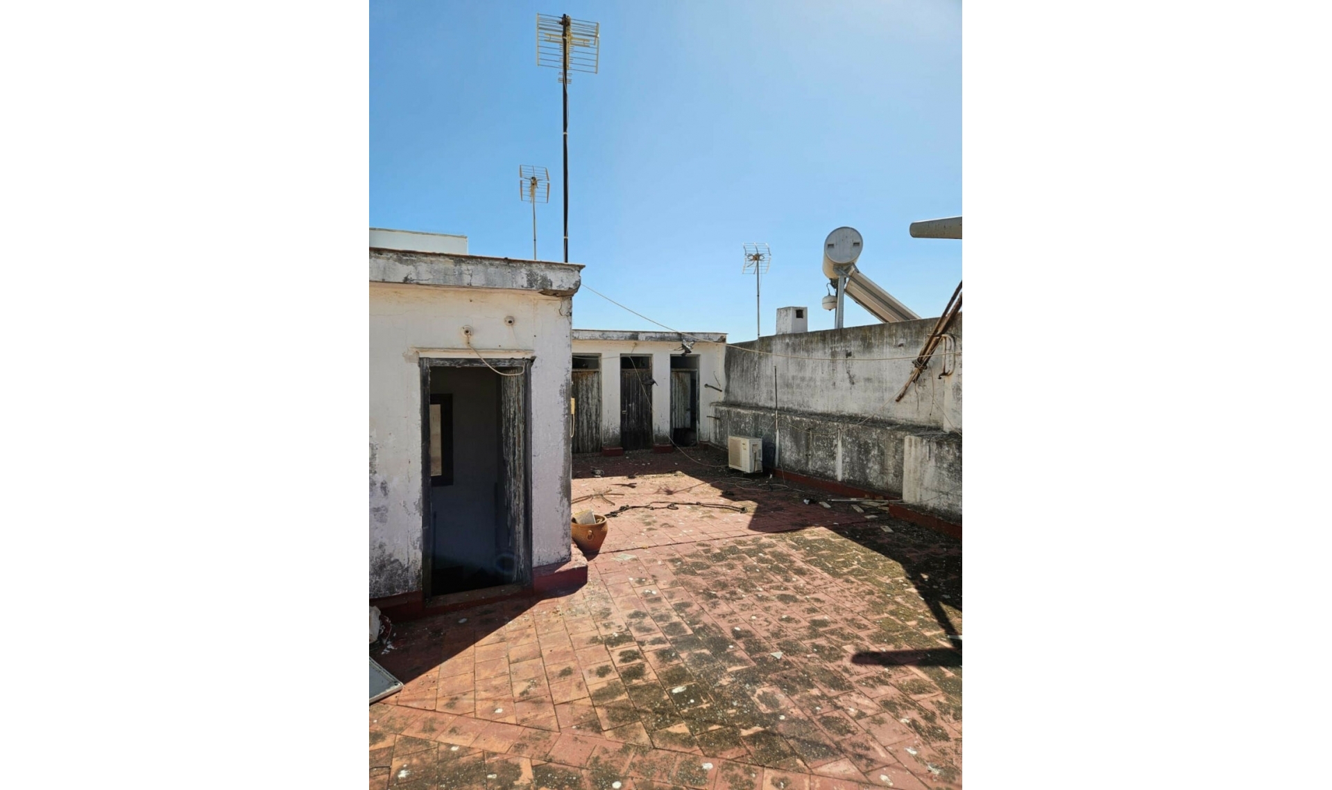 Resale - Apartment -
Estepona