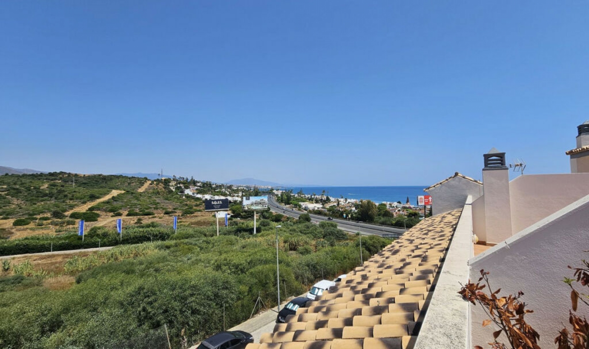 Resale - Apartment -
Estepona