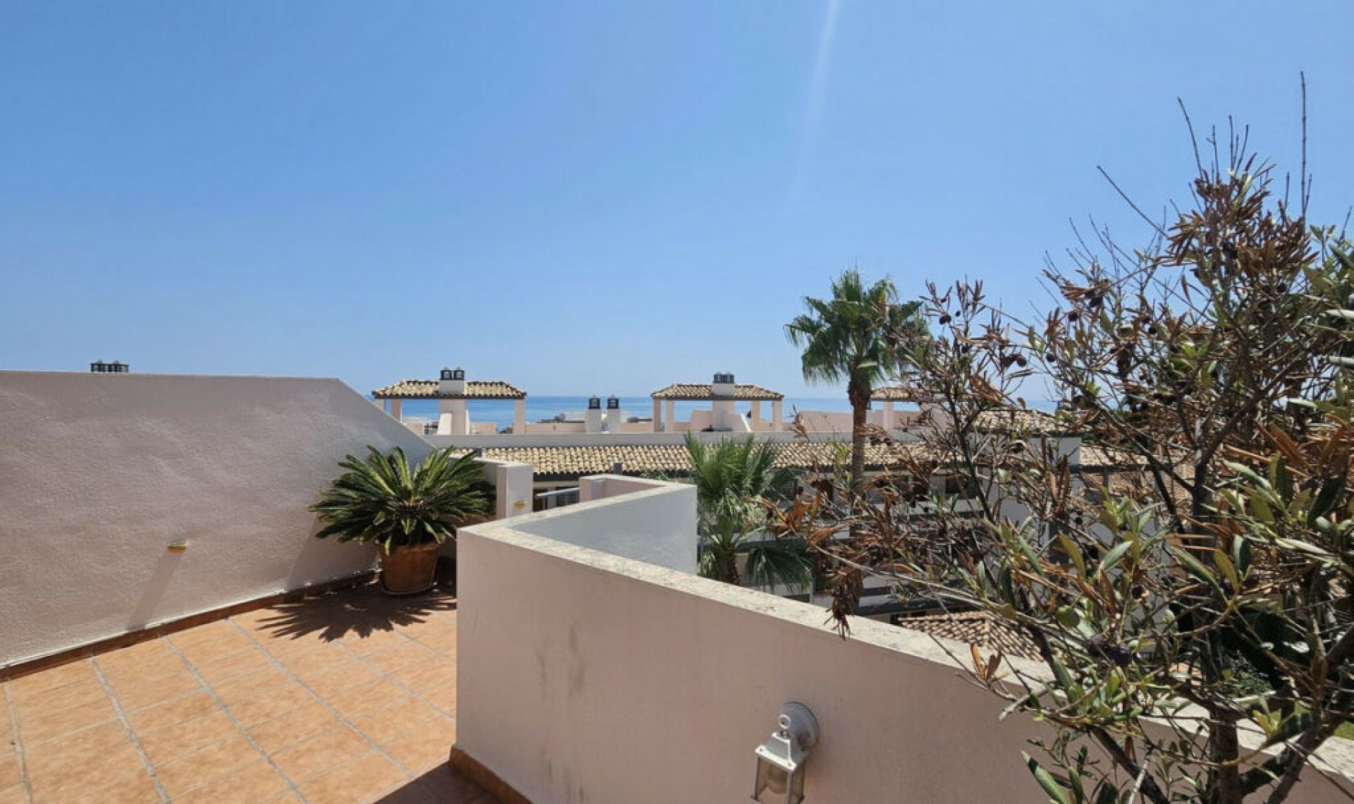 Resale - Apartment -
Estepona