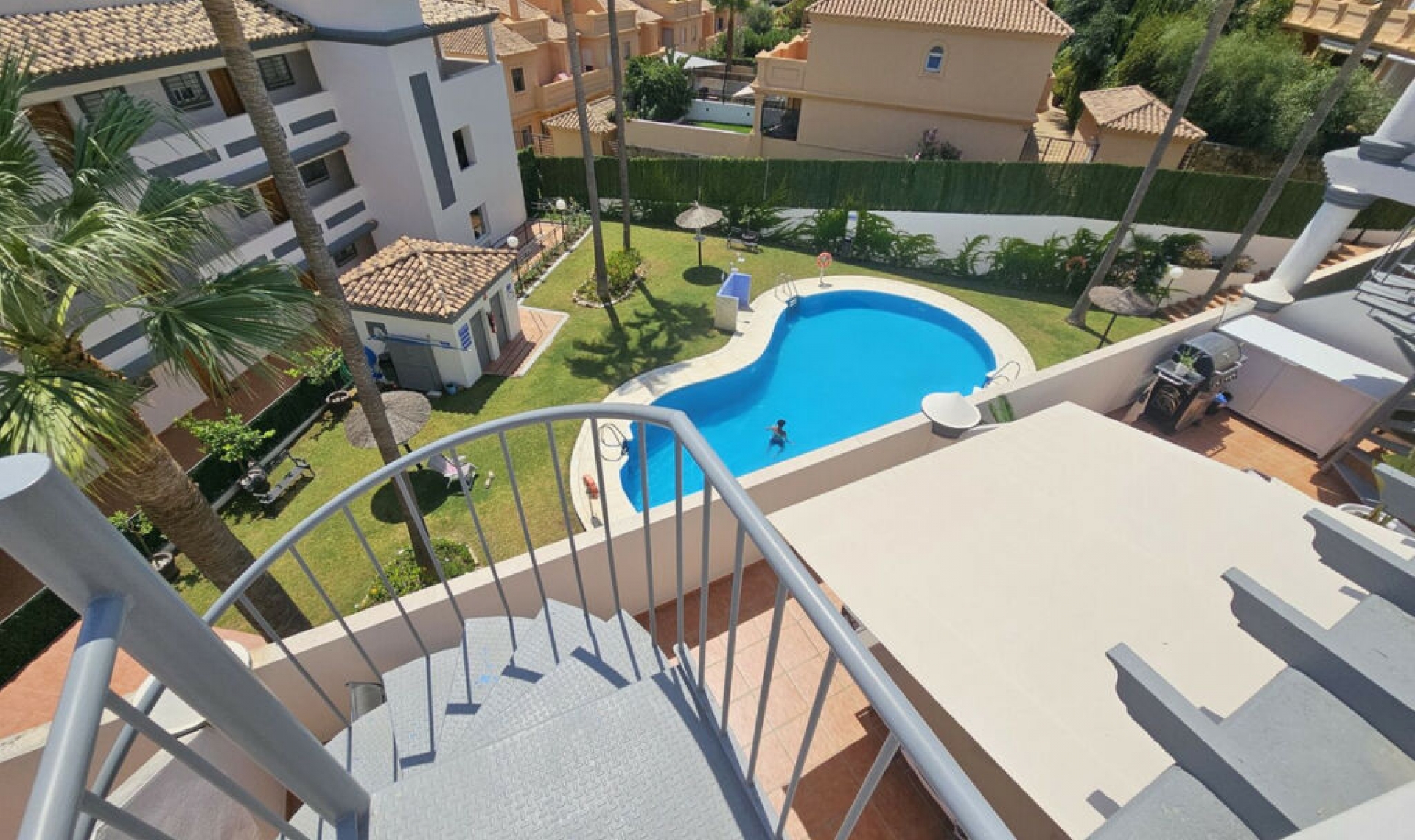 Resale - Apartment -
Estepona