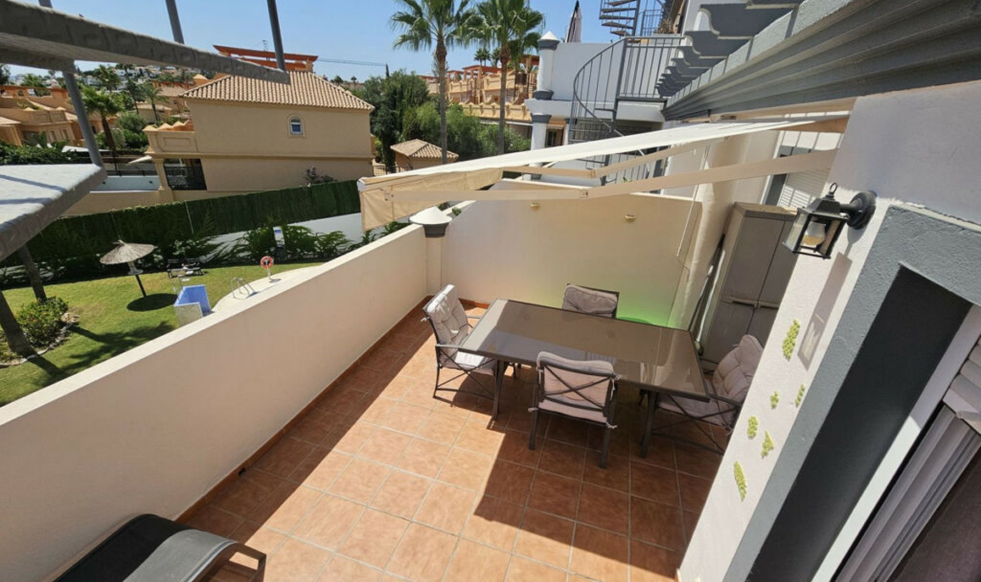 Resale - Apartment -
Estepona