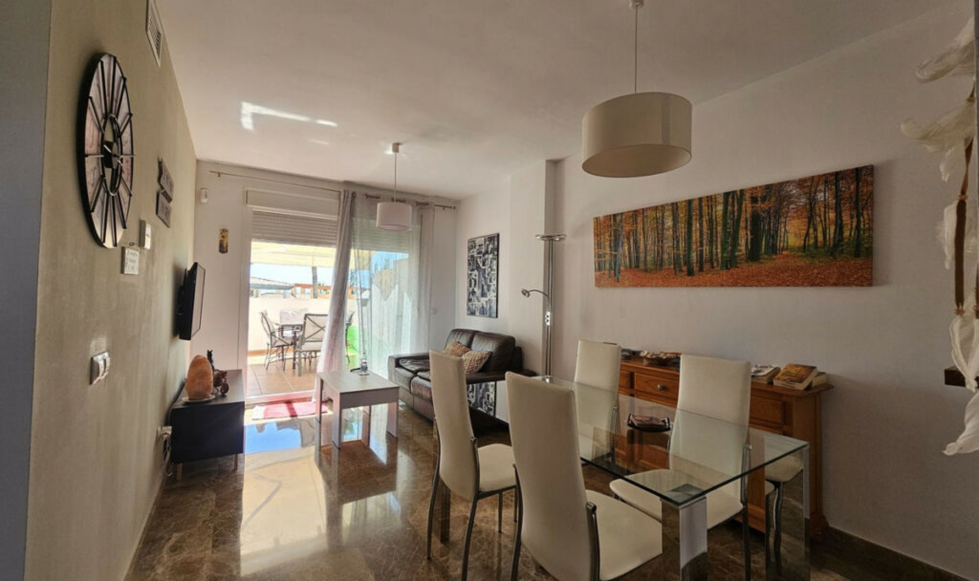 Resale - Apartment -
Estepona