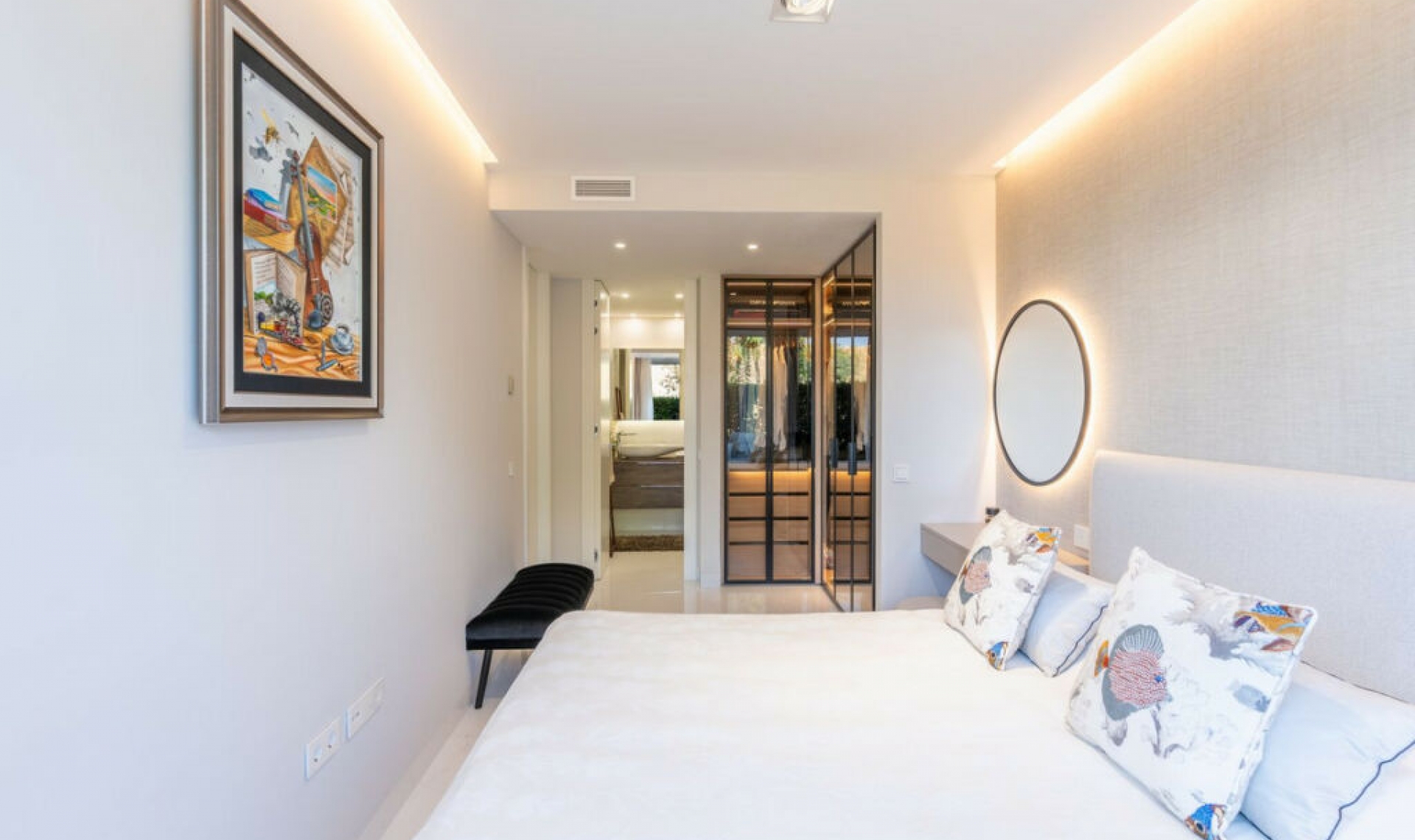 Resale - Apartment -
Estepona