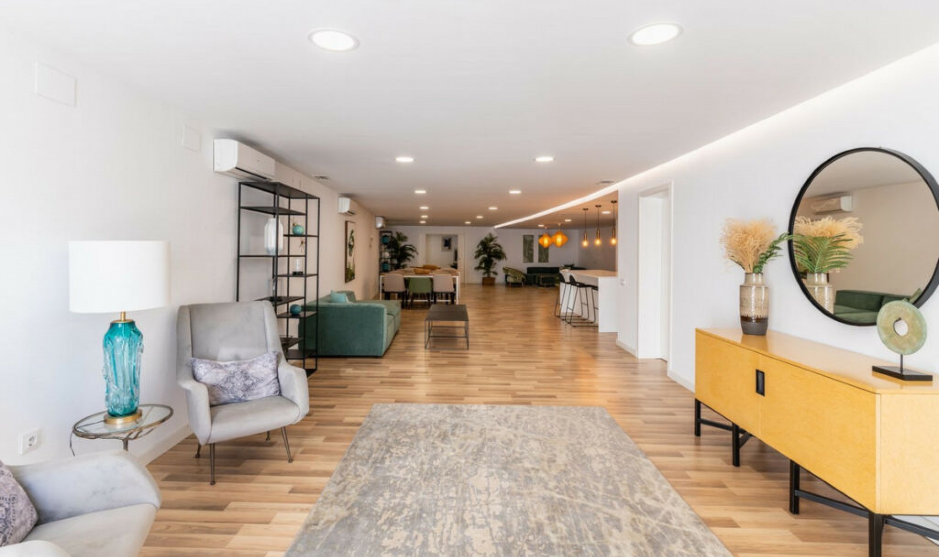 Resale - Apartment -
Estepona