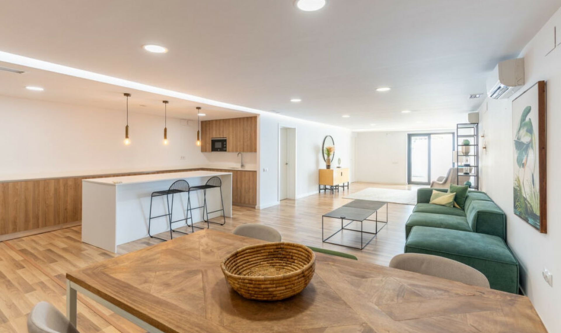 Resale - Apartment -
Estepona