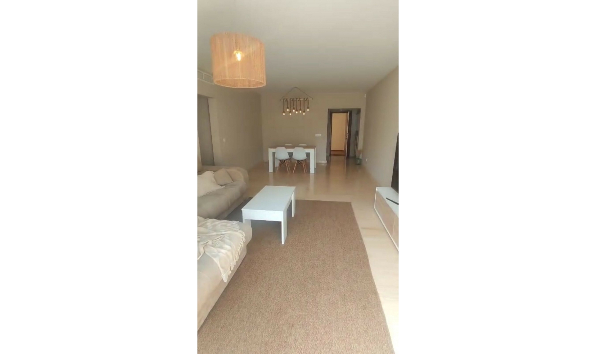 Resale - Apartment -
Estepona