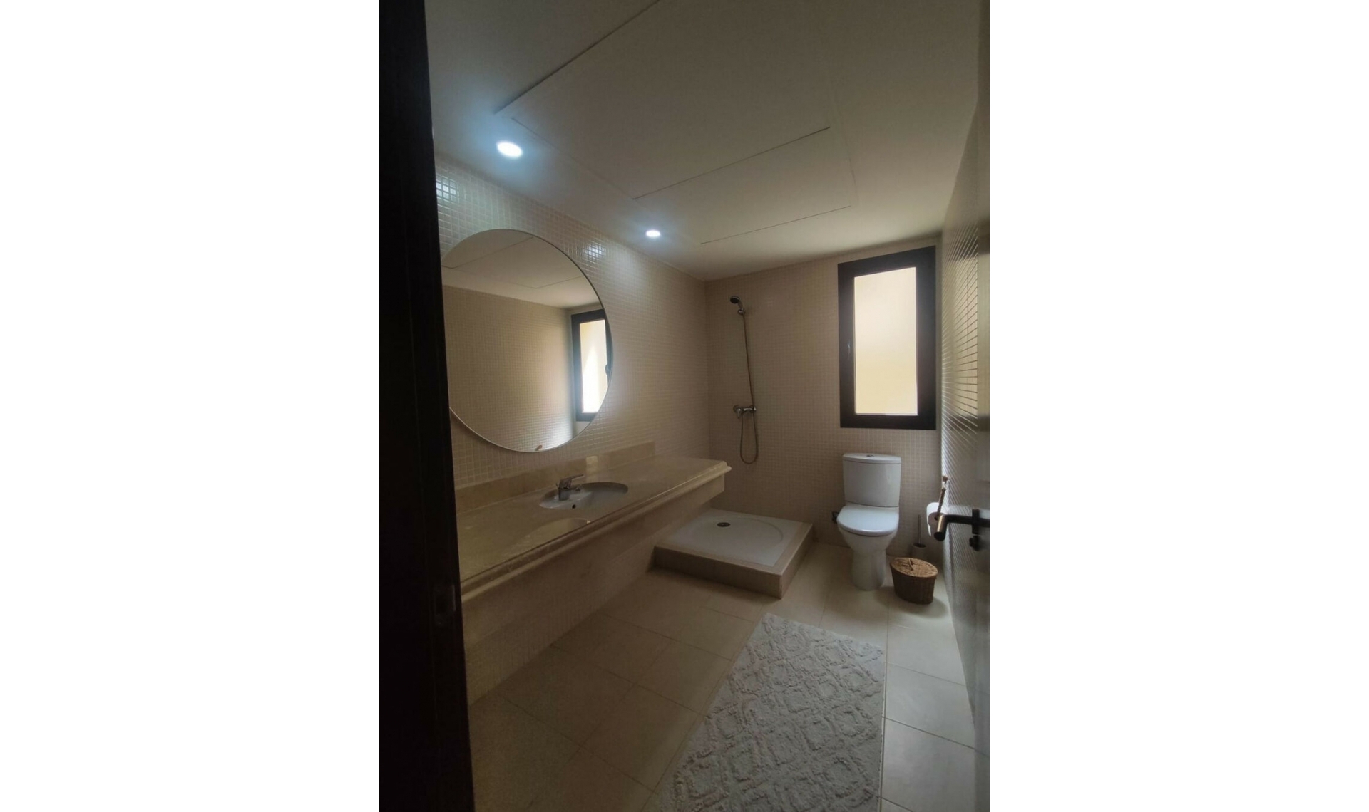 Resale - Apartment -
Estepona