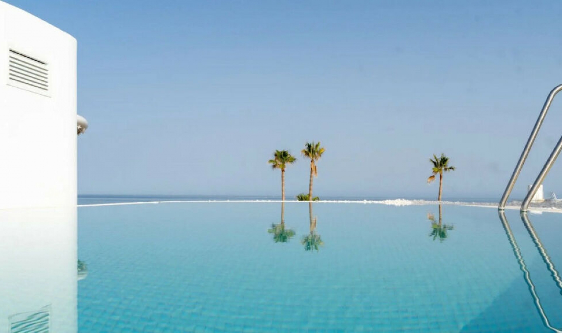 Resale - Apartment -
Estepona